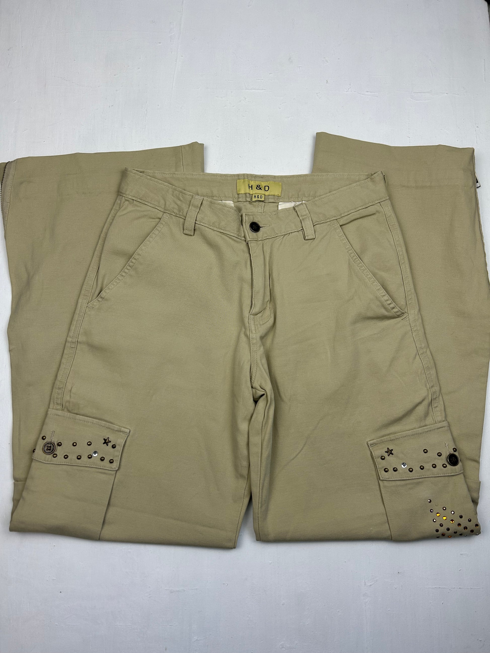 Beige  low rise cargo baggy pants (S)