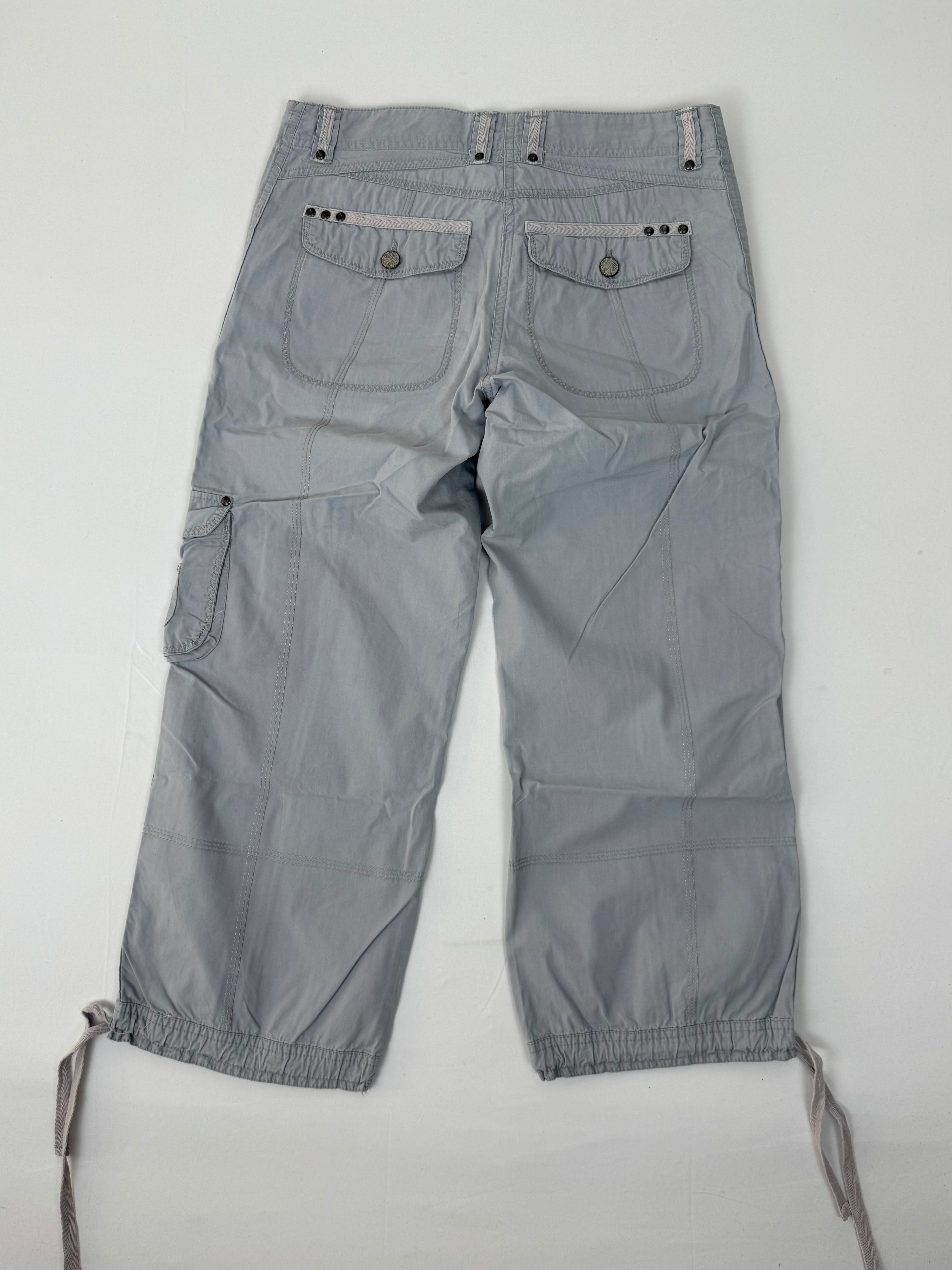 Grey cotton cargo capri pants (M)