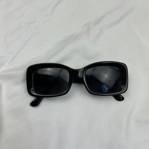 Black logo sunglasses