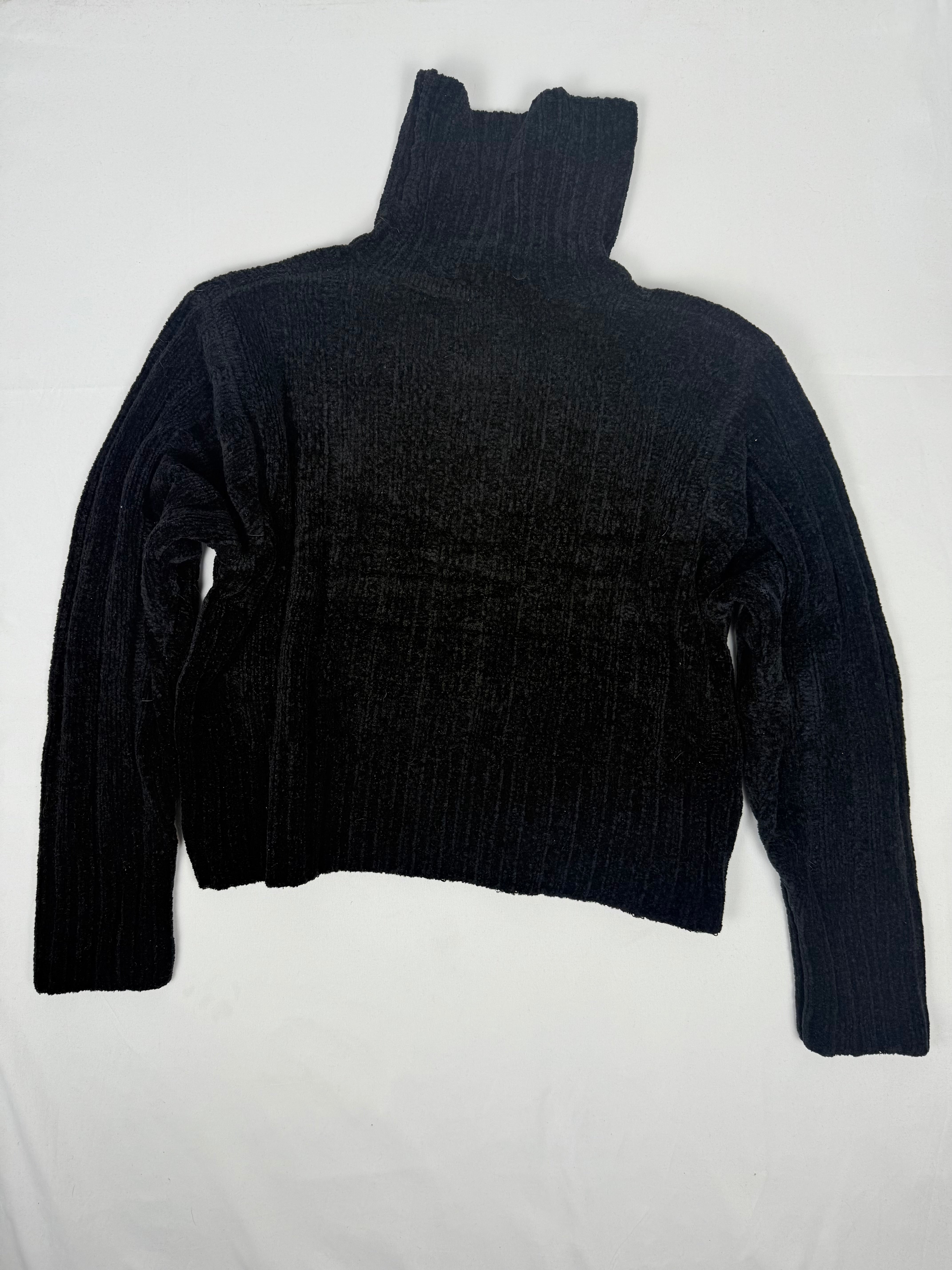Black super soft turtleneck jumper (XL)
