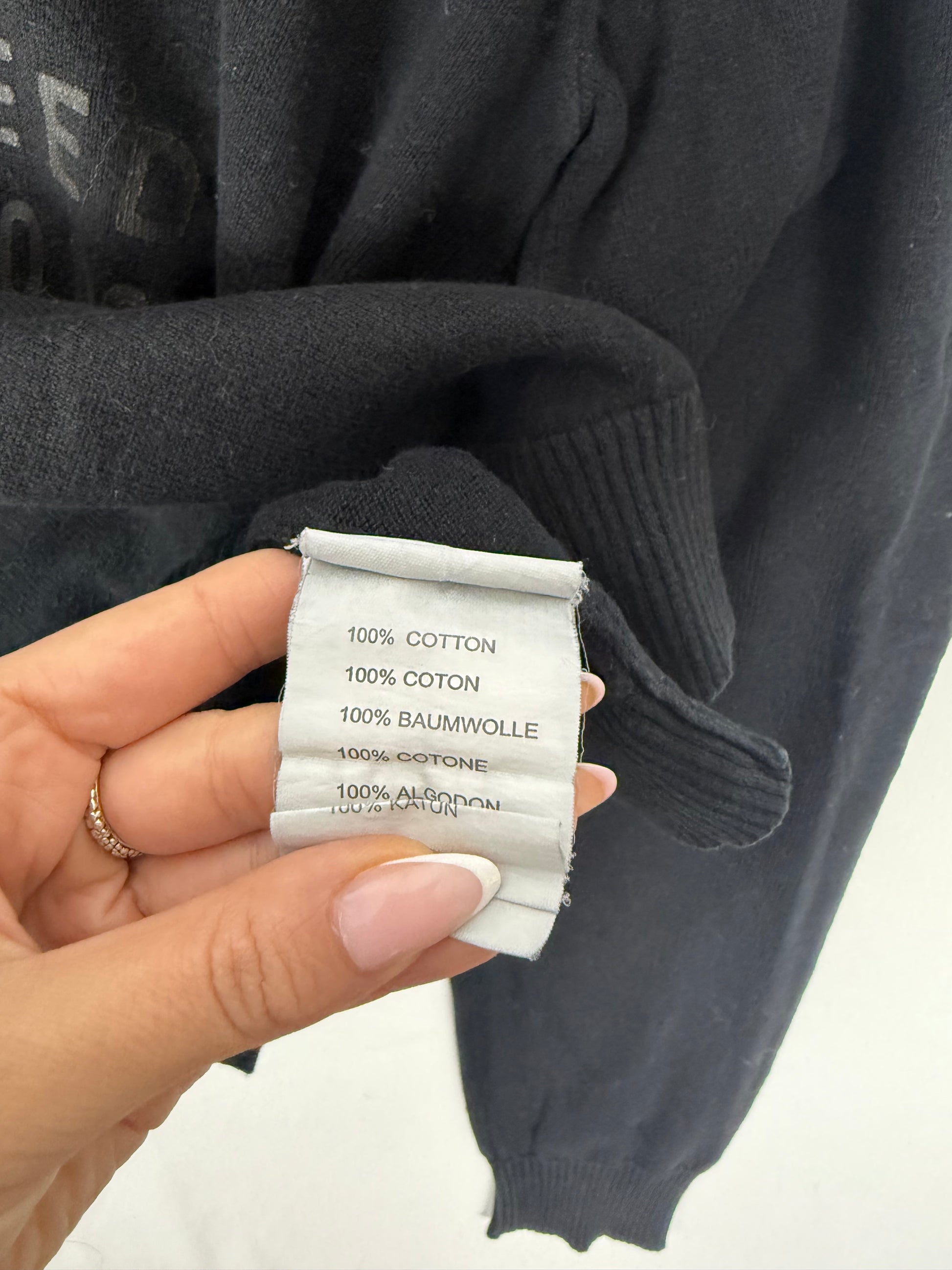 Black V neck 100% cotton jumper (M/L)