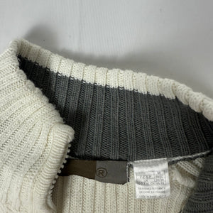 White ribbed zip up cardigan jumper (XL)