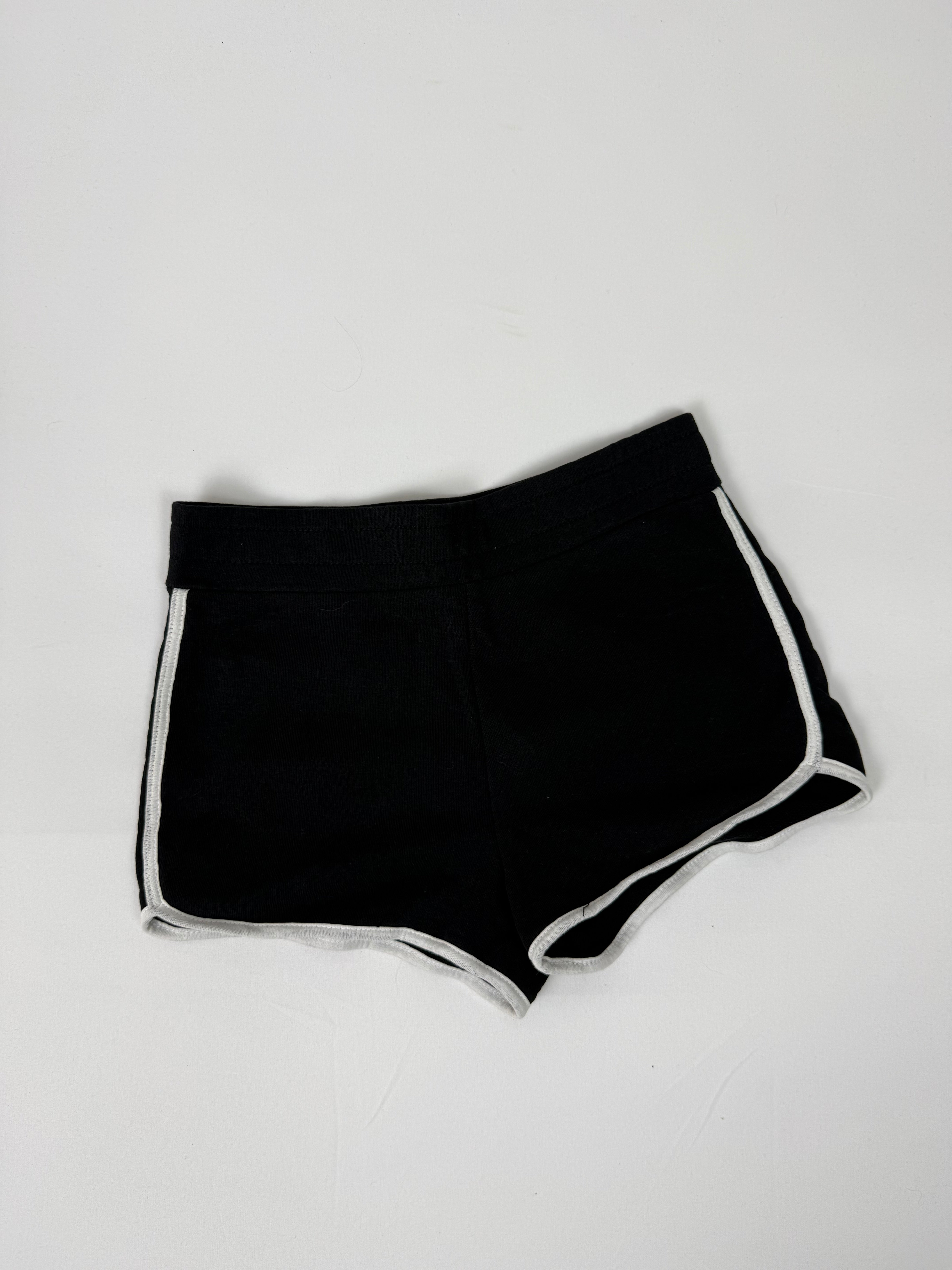 Black activewear low rise mini short (XXS)