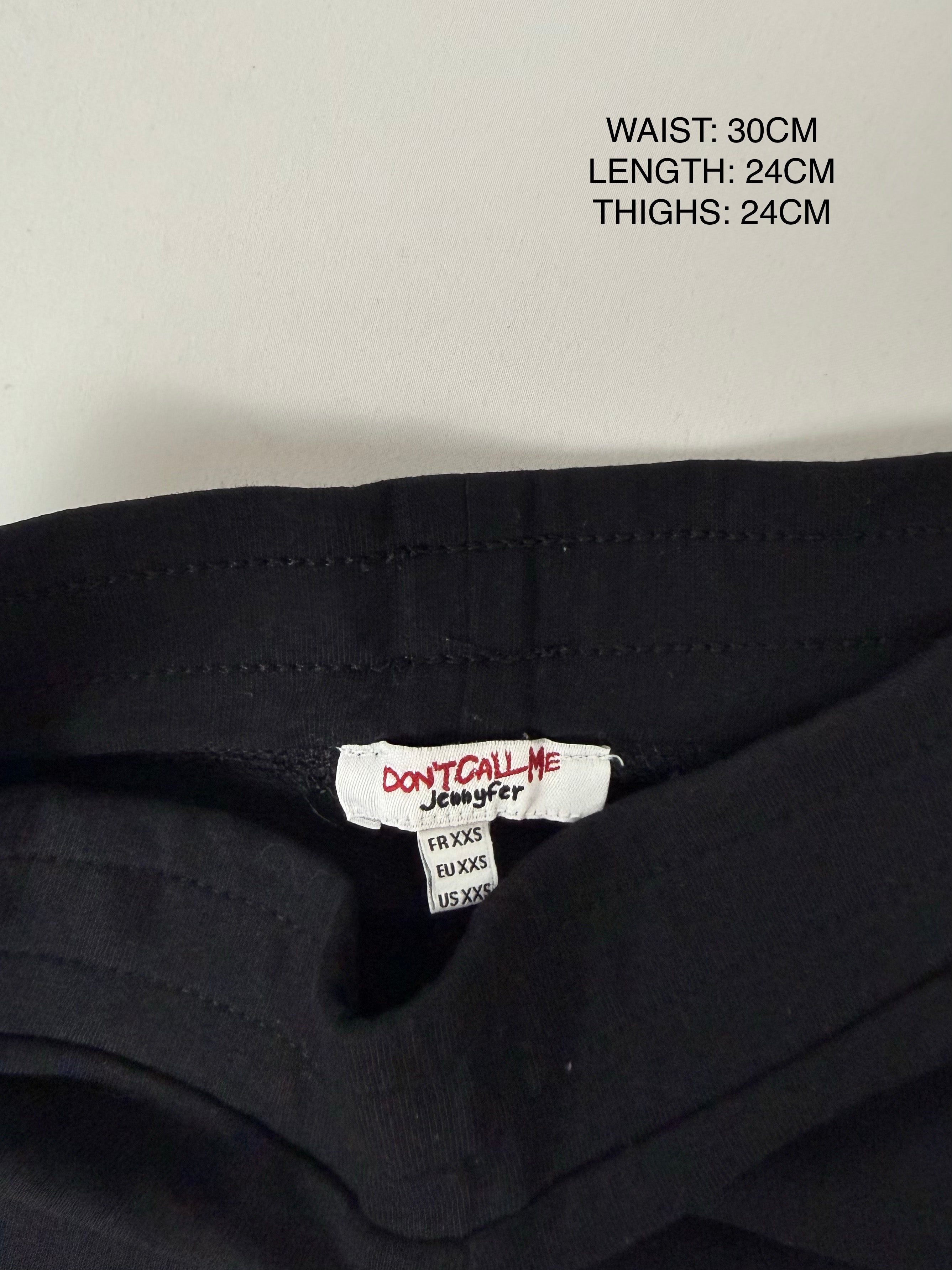 Black activewear low rise mini short (XXS)