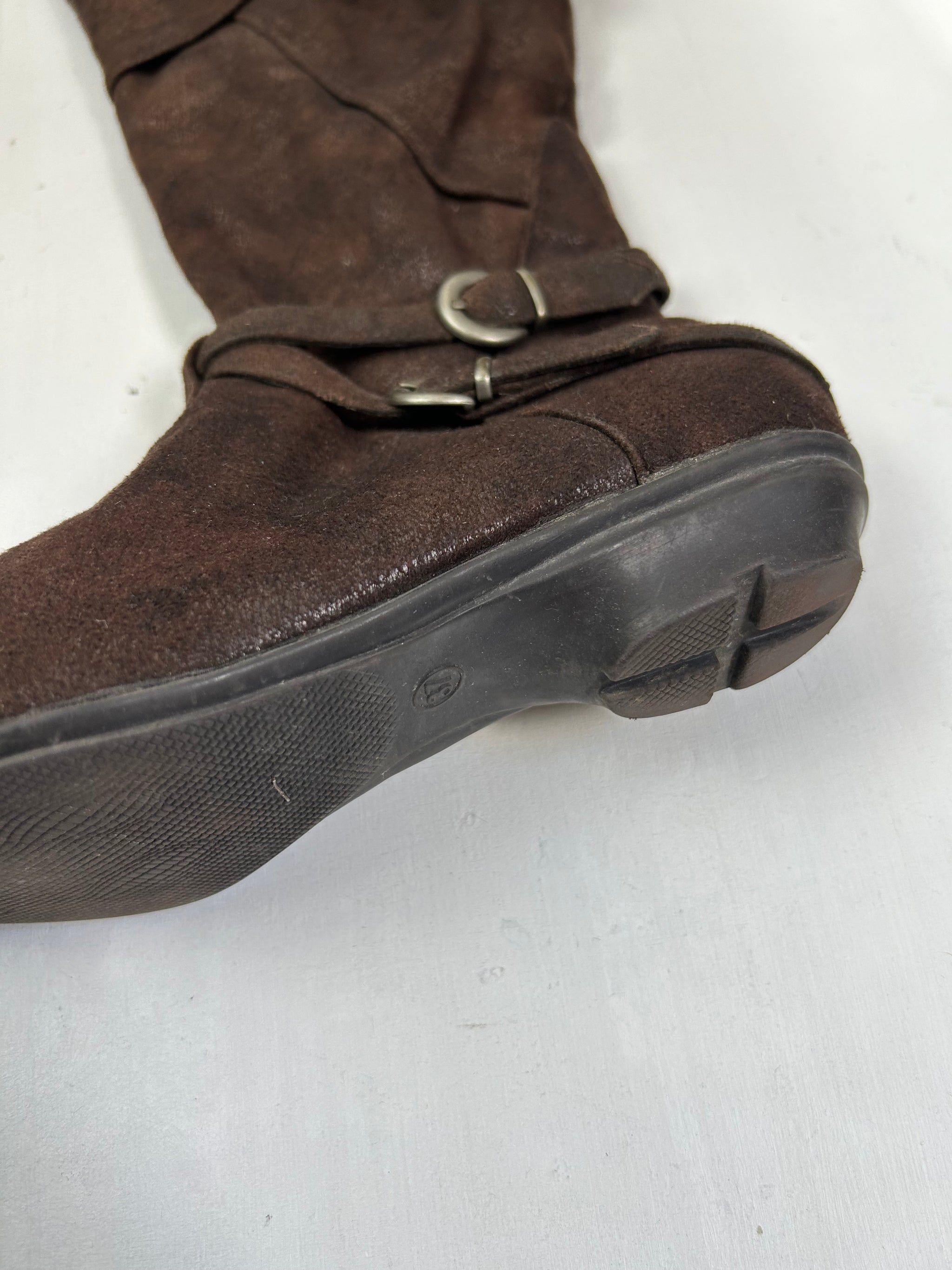Brown  knee high suede leather buckles pointed toes boots (37)