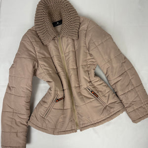 Beige zip up wool neck puffer jacket (M/L)