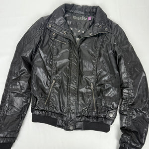 Black tight fit puffer jacket (L)