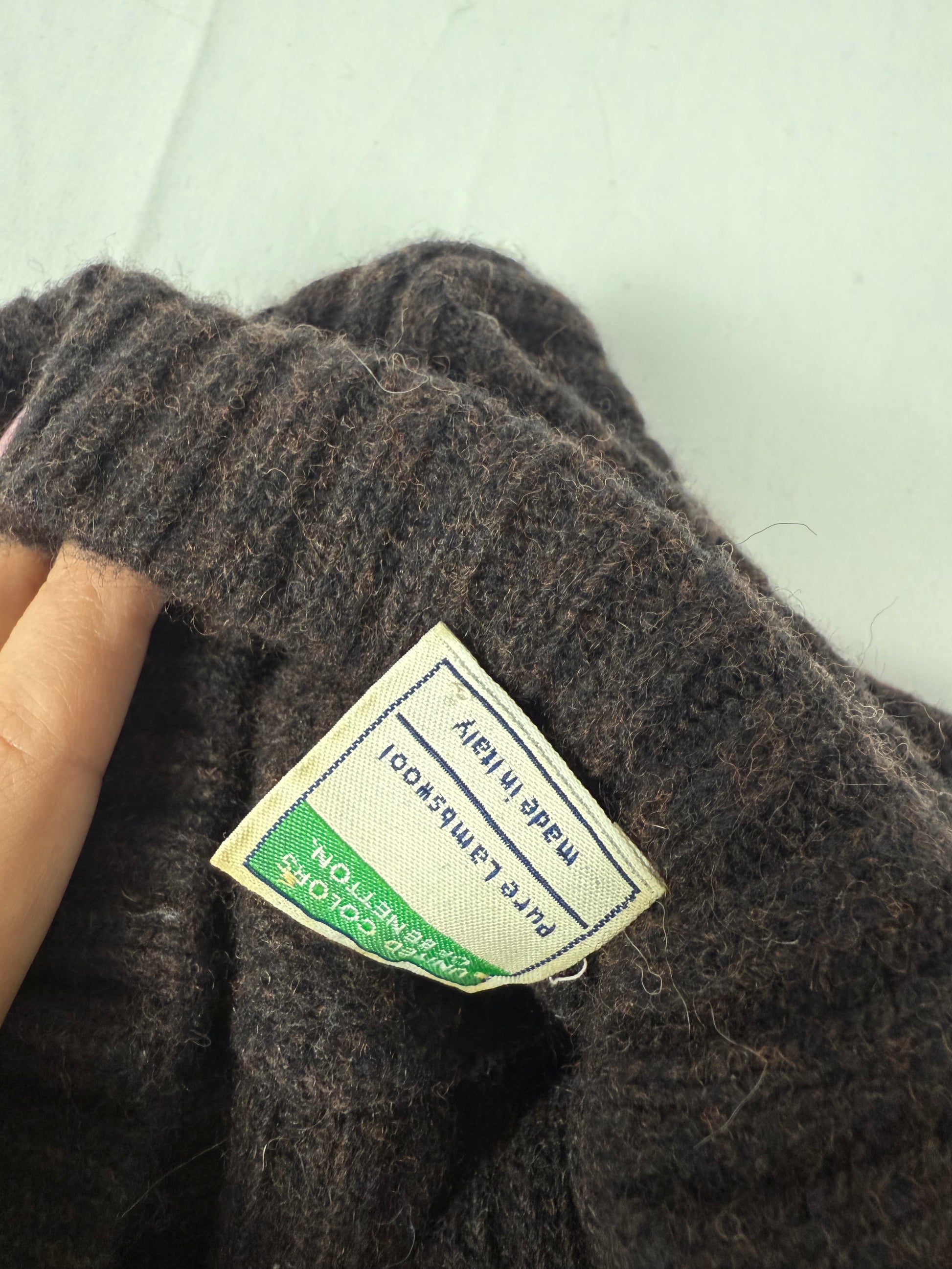 Brown 100% pure wool turtleneck tight fit jumper (M/L)