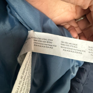 Blue hooded puffer jacket (M)