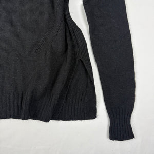 Black turtleneck jumper (S/M)