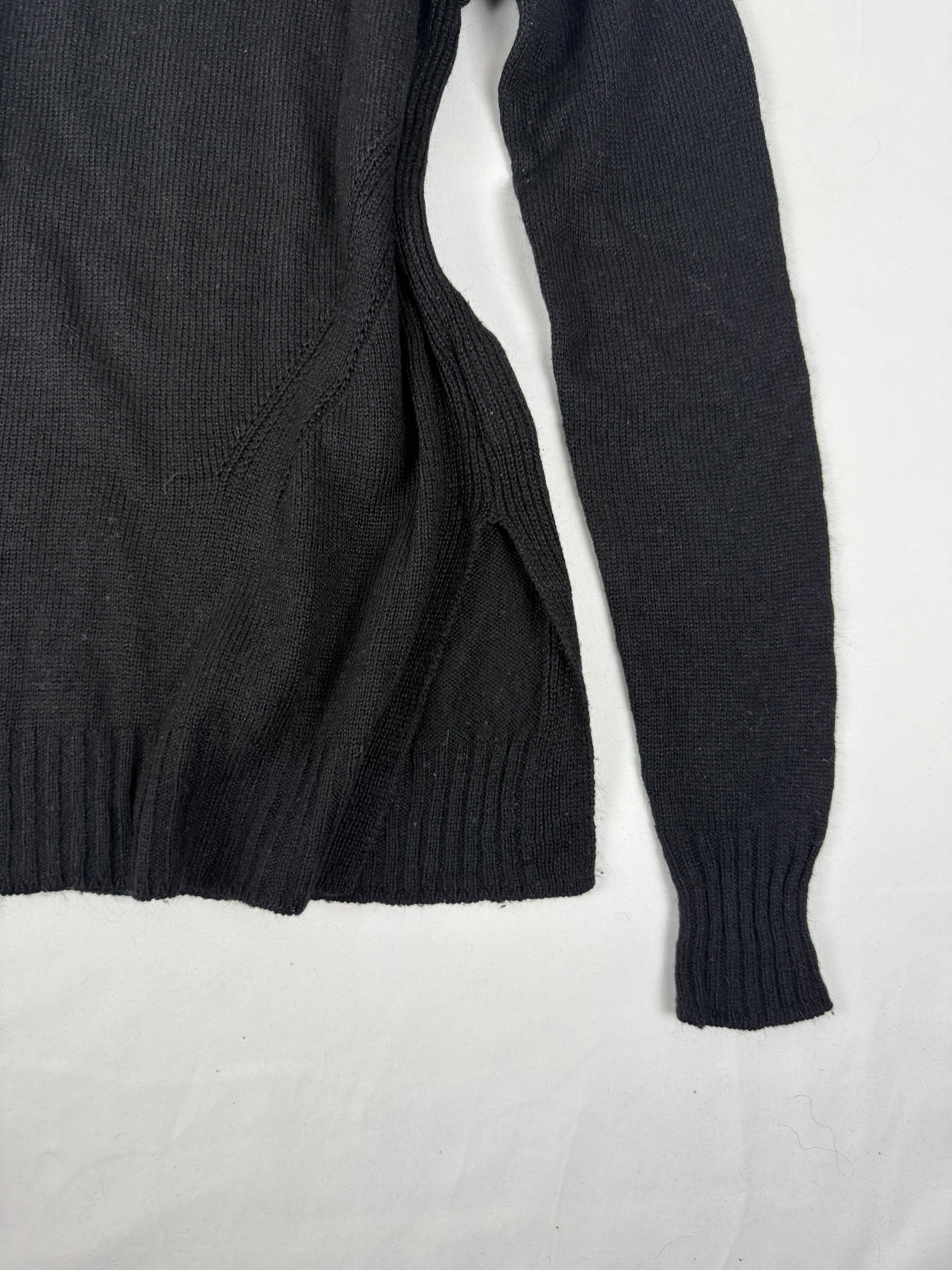Black turtleneck jumper (S/M)