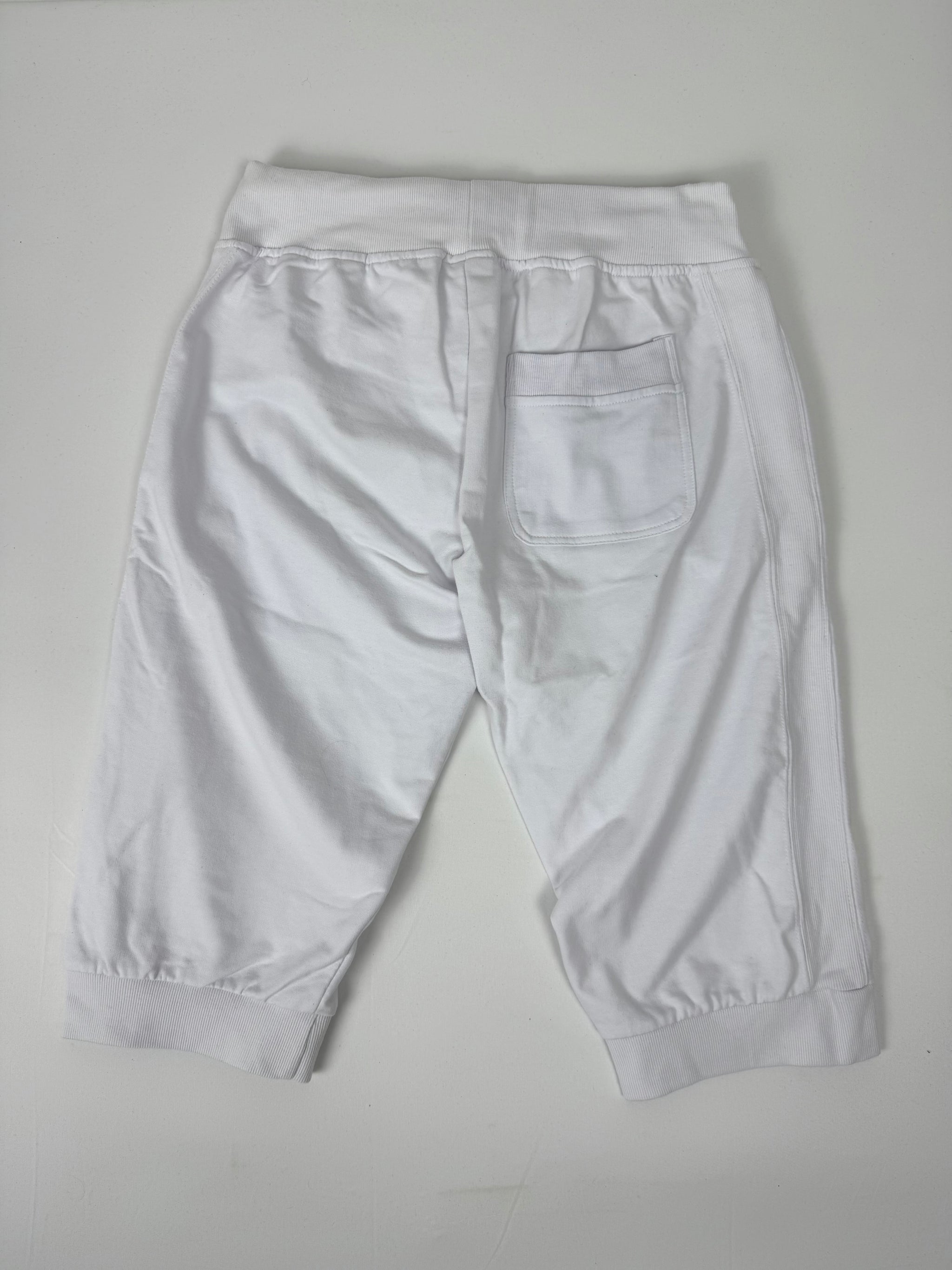 White activewear capri pants (M)