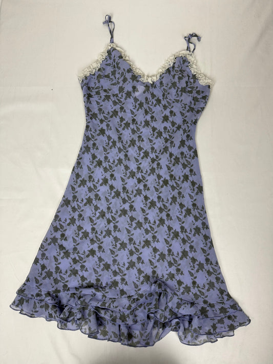 Lilac graphic babydoll mini dress (L)