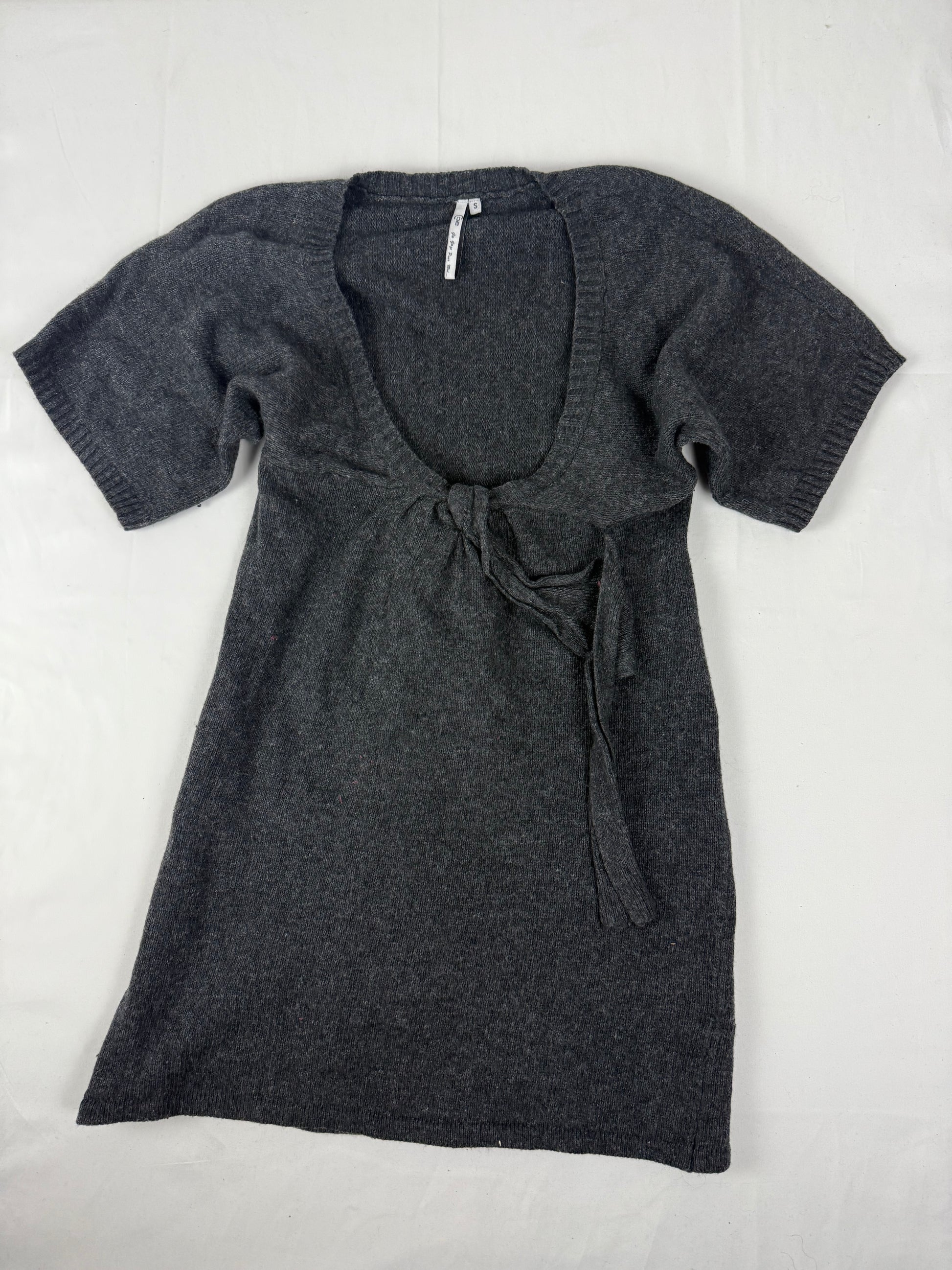 Grey short sleeves tie up knitted mini dress (S/M)