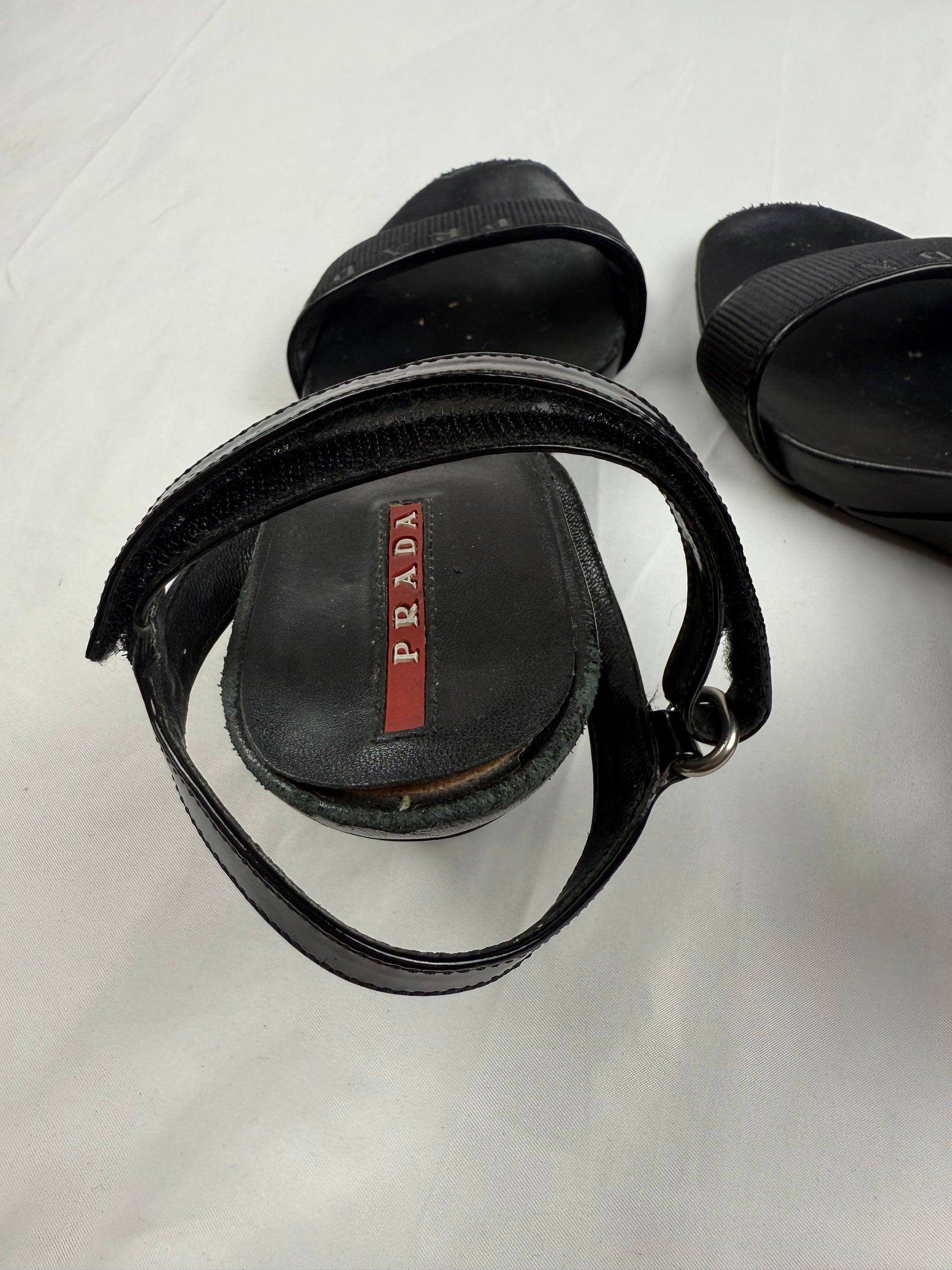 Black logo real leather wedge heels (37)