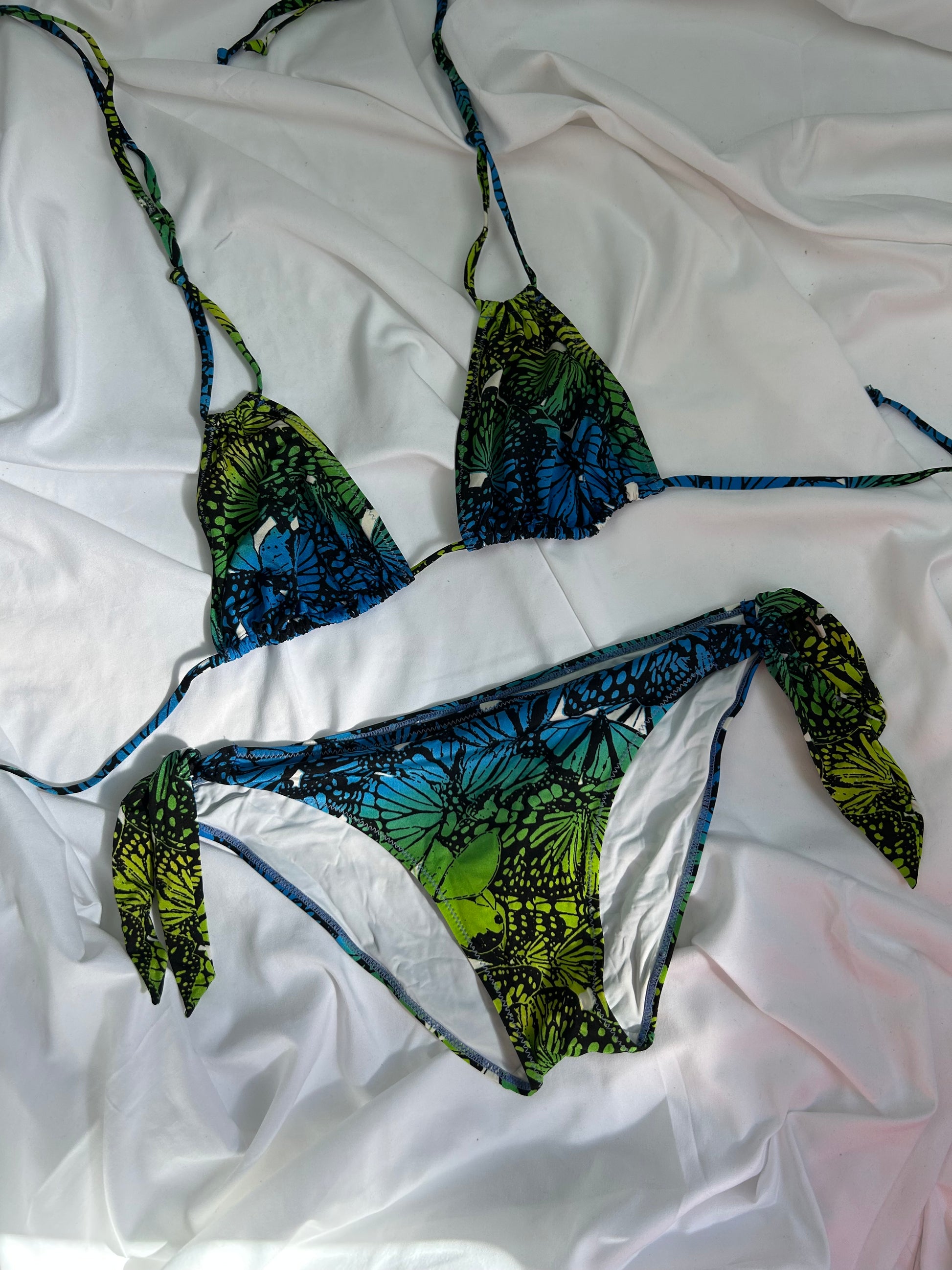 Butterflies graphic low rise bikini set
