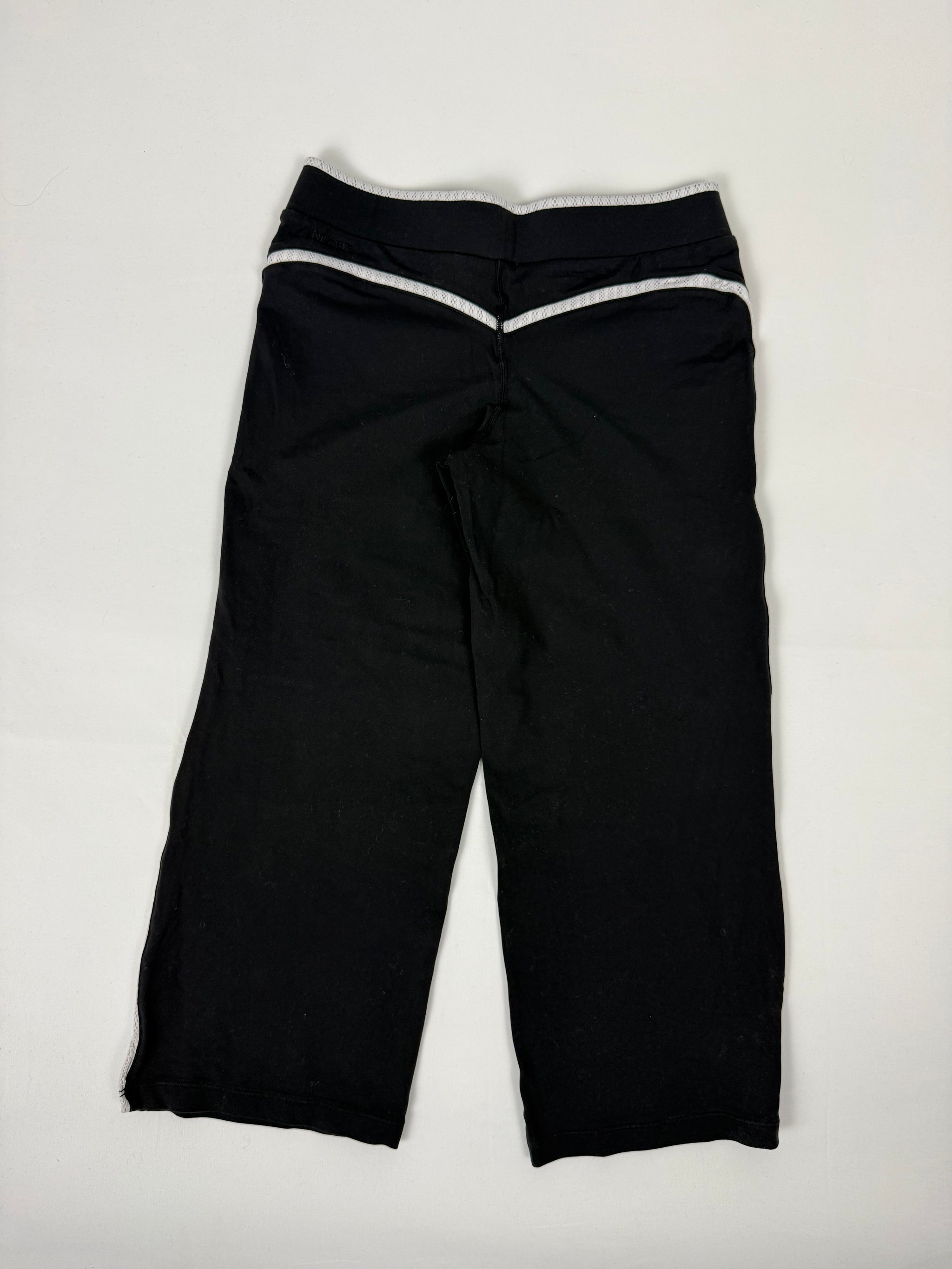 Black activewear capri pants (XS)