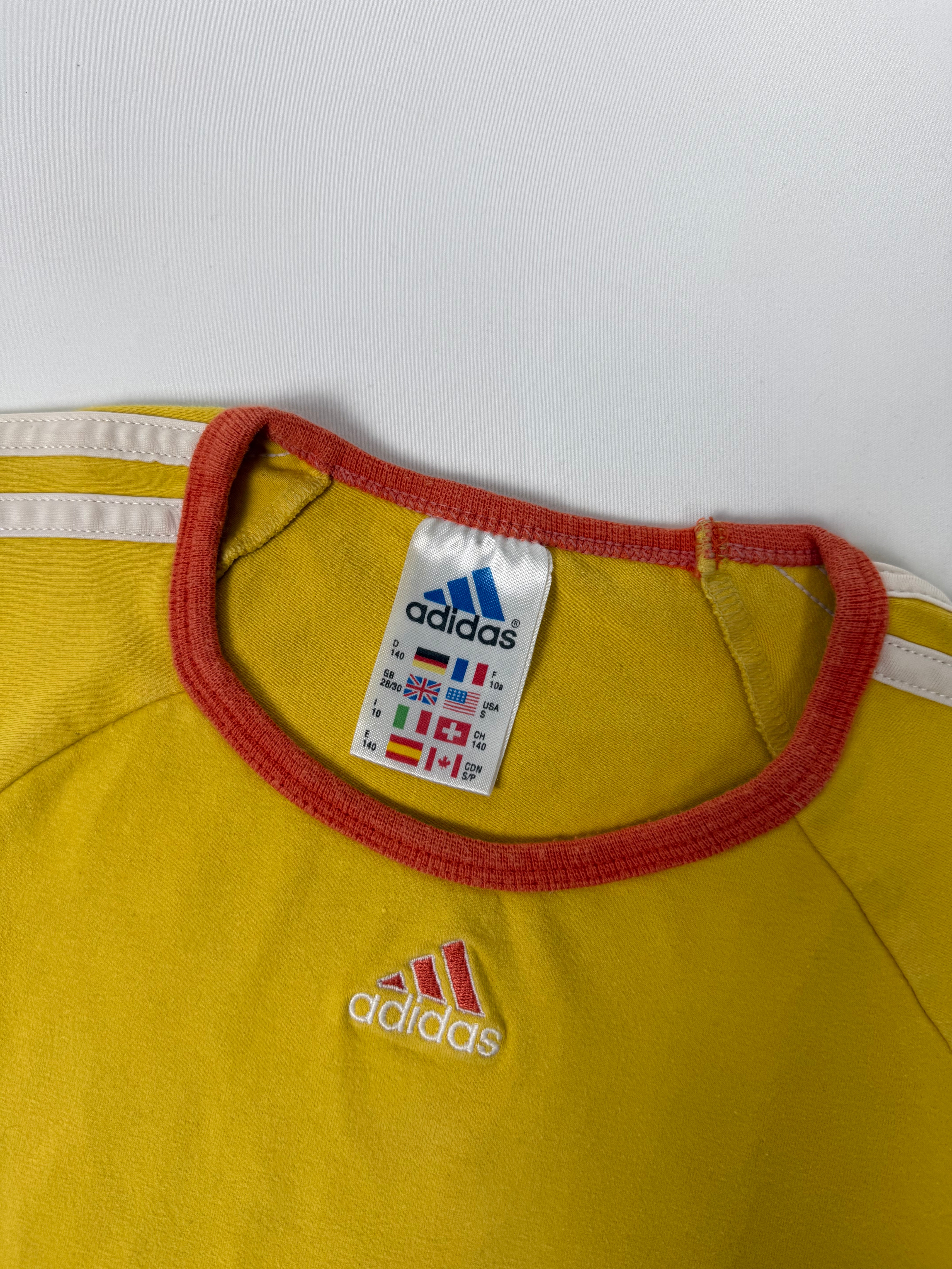 Yellow tight fit activewear crop tee (XS)