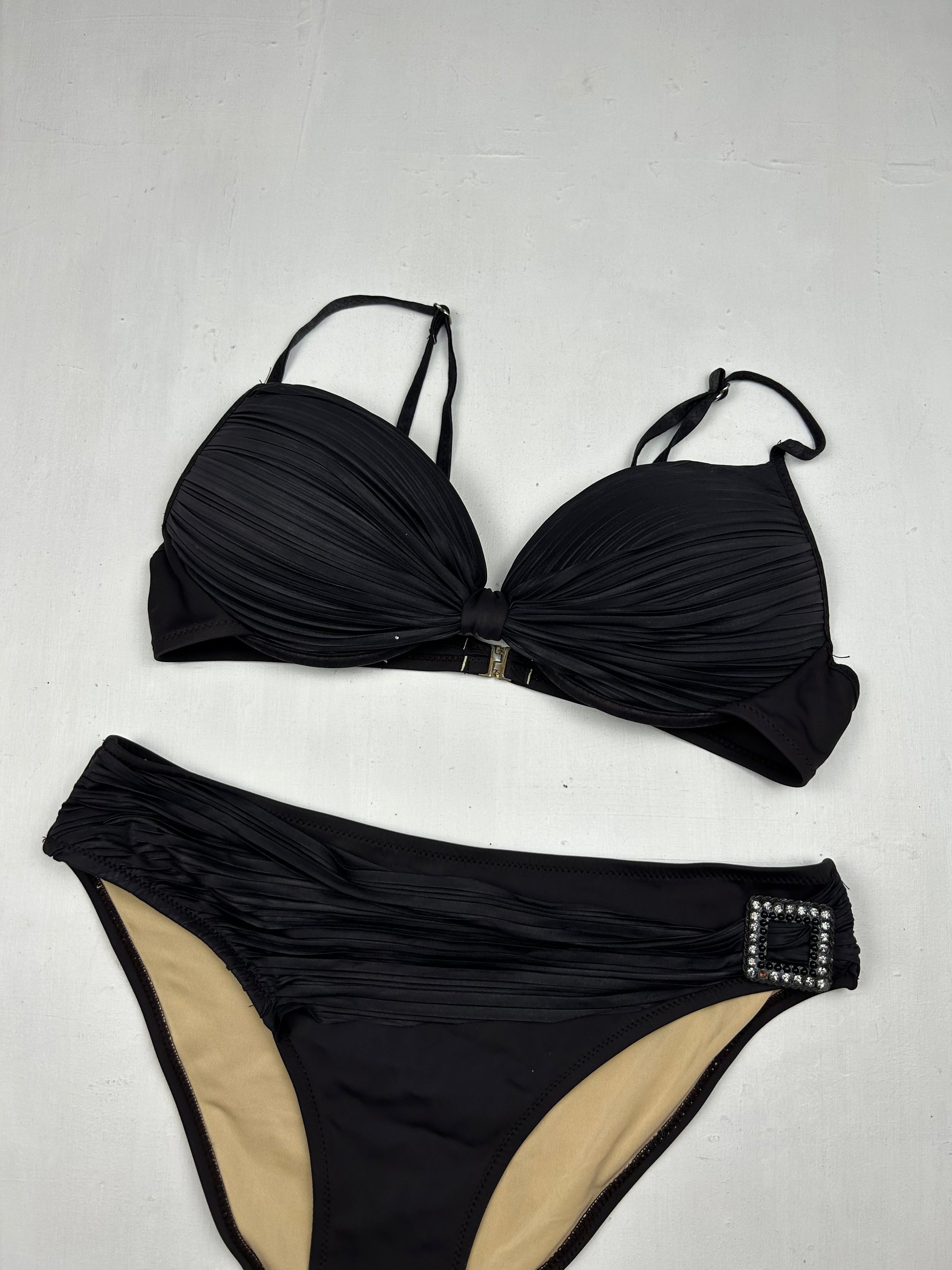 Black low rise bikini set (M)