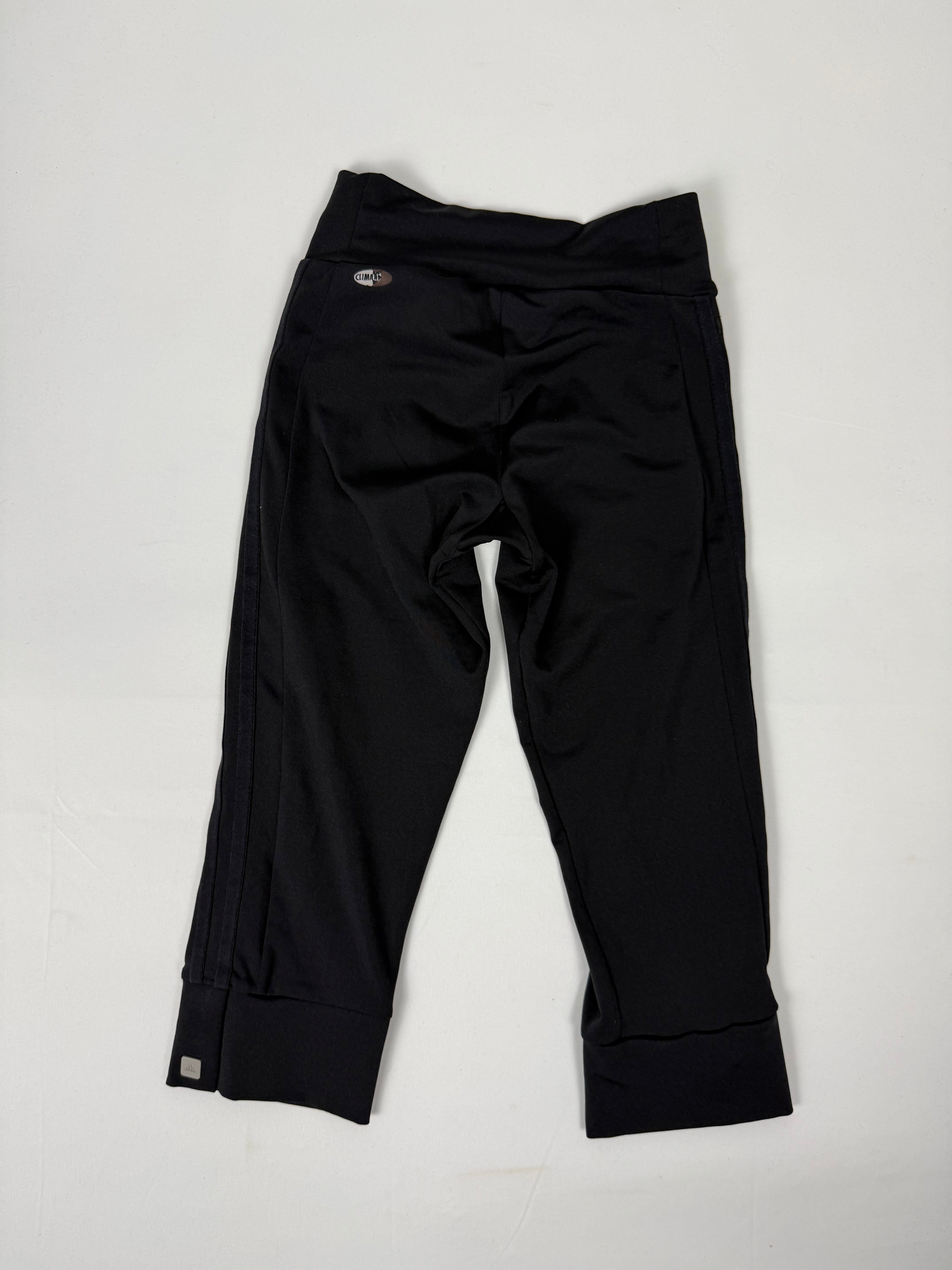 Black activewear capri pants (S)