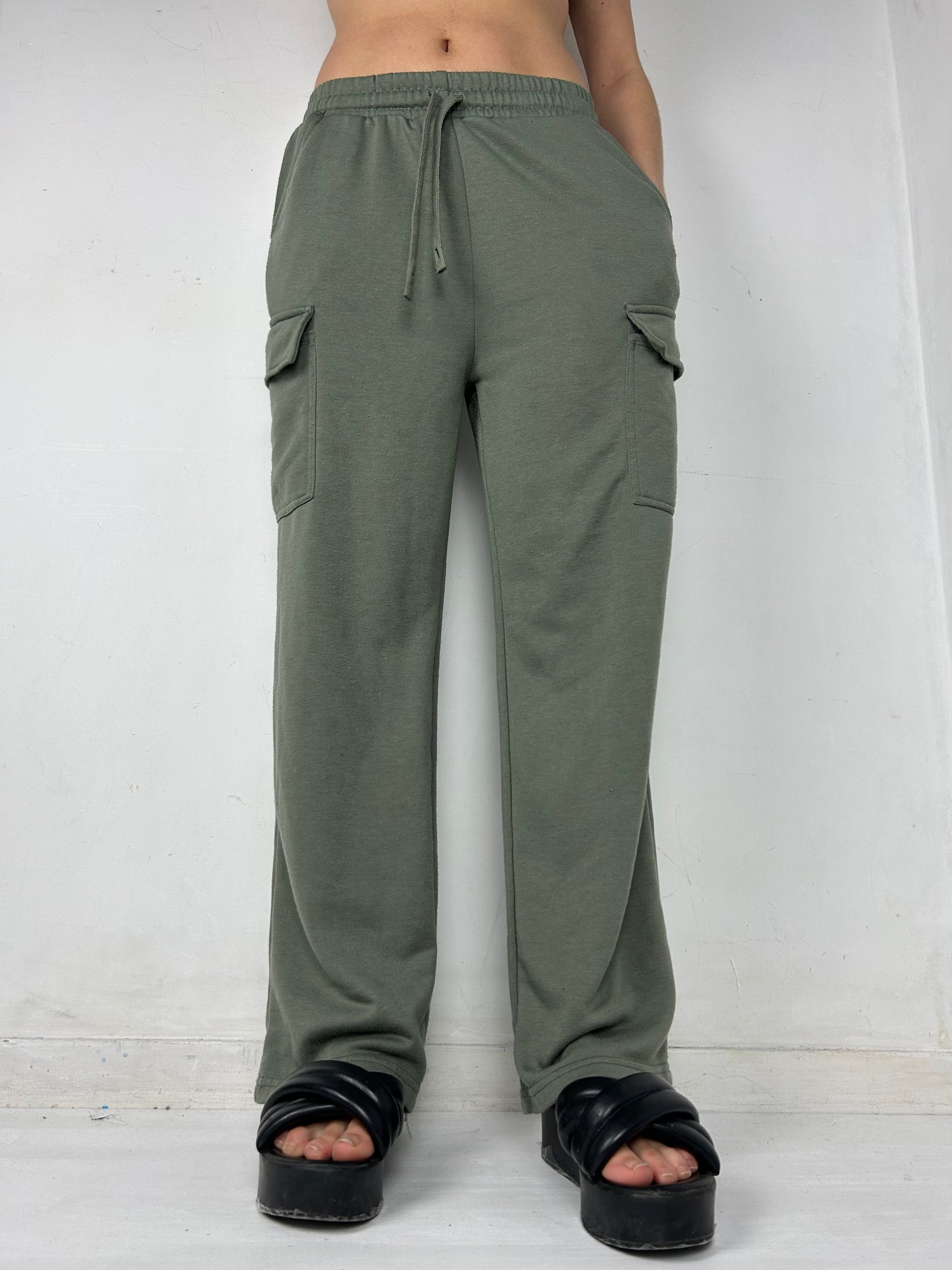 Khaki cargo joggers pants (S/M)