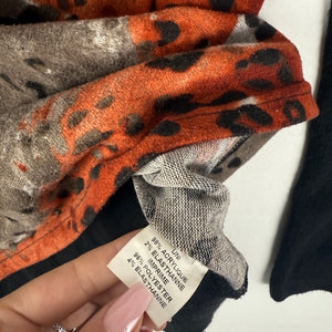 Black & orange animal print jumper (XL)