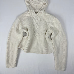 White cream hooded jumper (L)