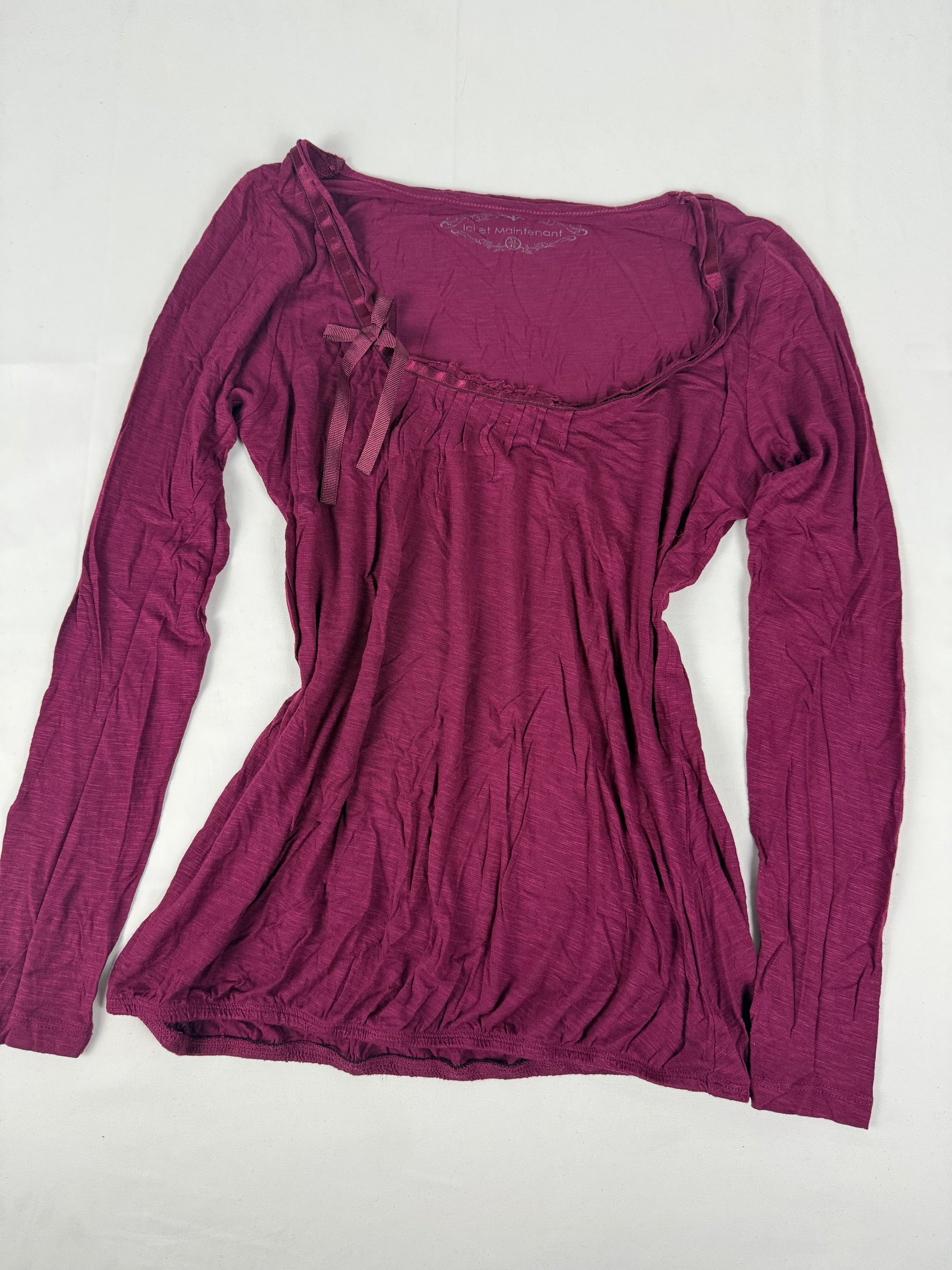 Burgundy coquette long sleeves top (M/L)