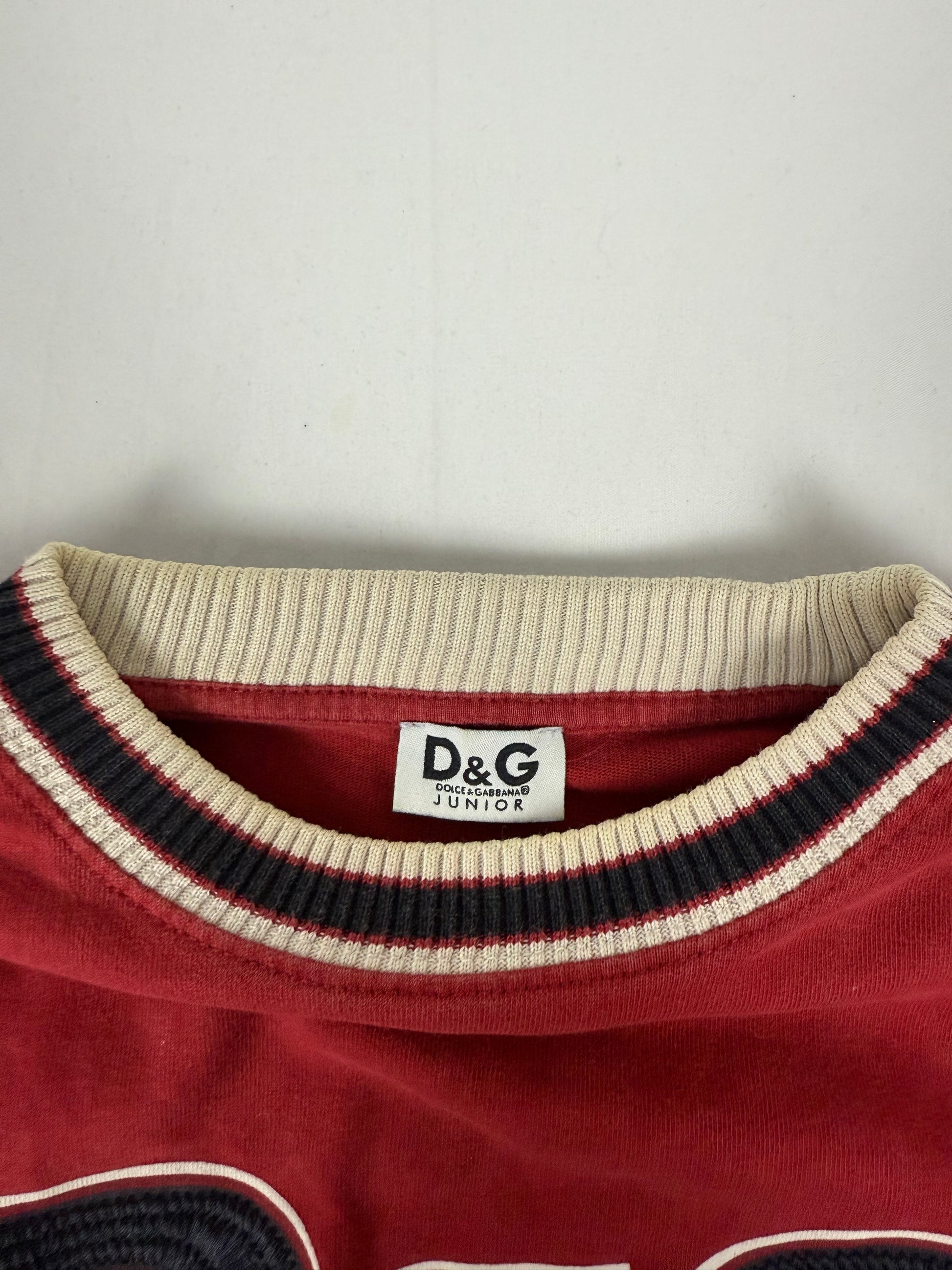 Red round neck sweatshirt (S/M)
