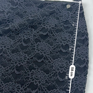 Black lace mesh lined mid skirt (S)