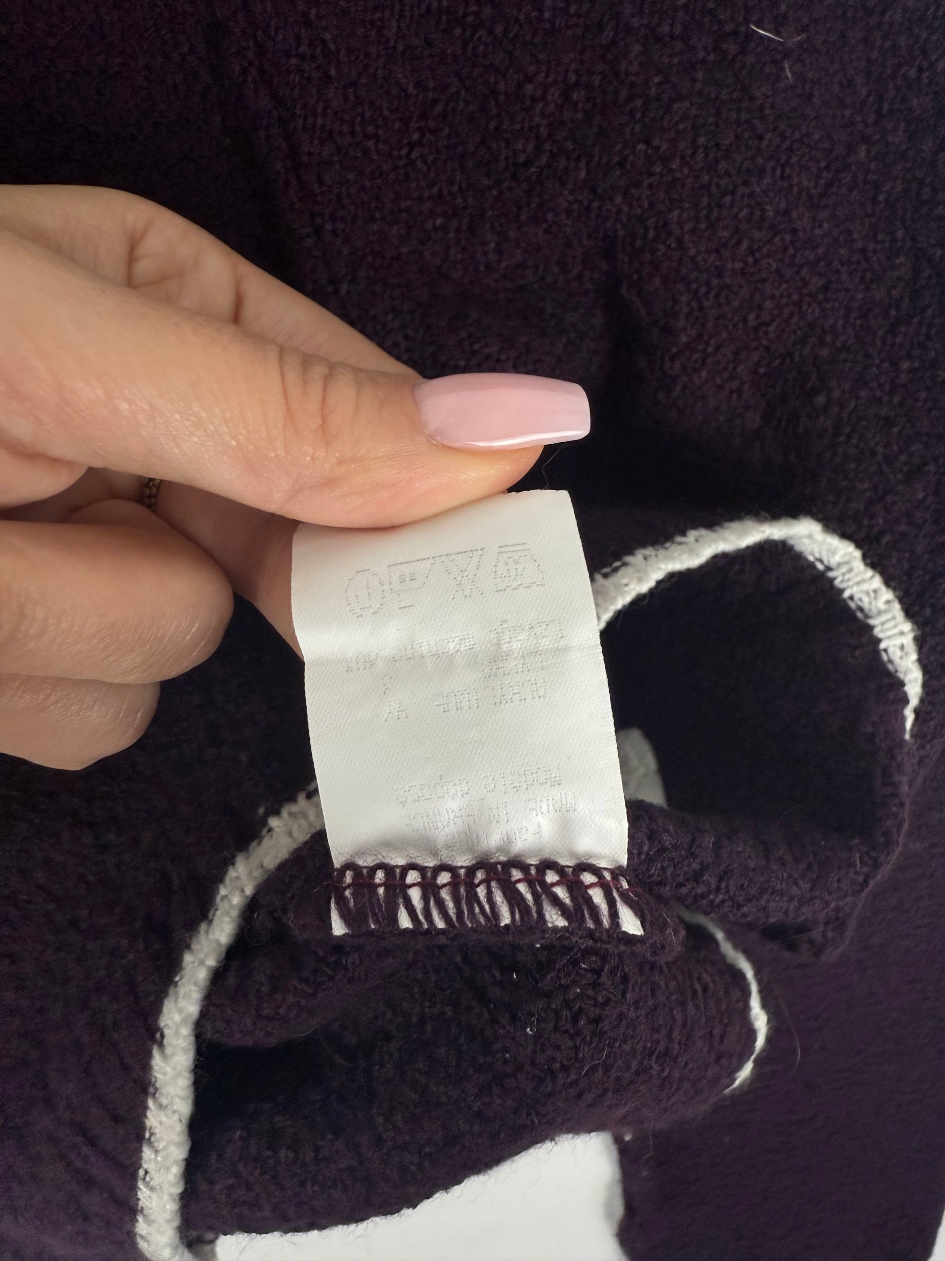 Purple tight fitl turtleneck jumper (XS/S)