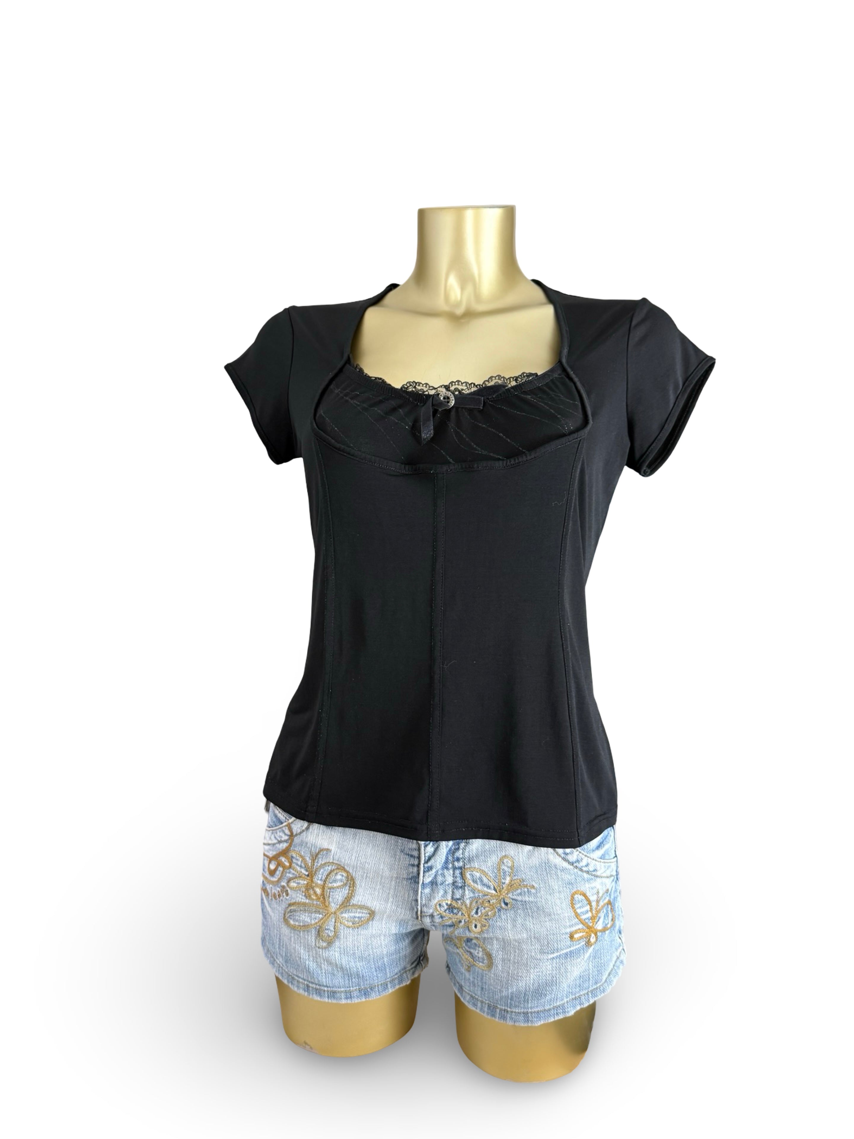 Black tight fit coquette tee (XL)