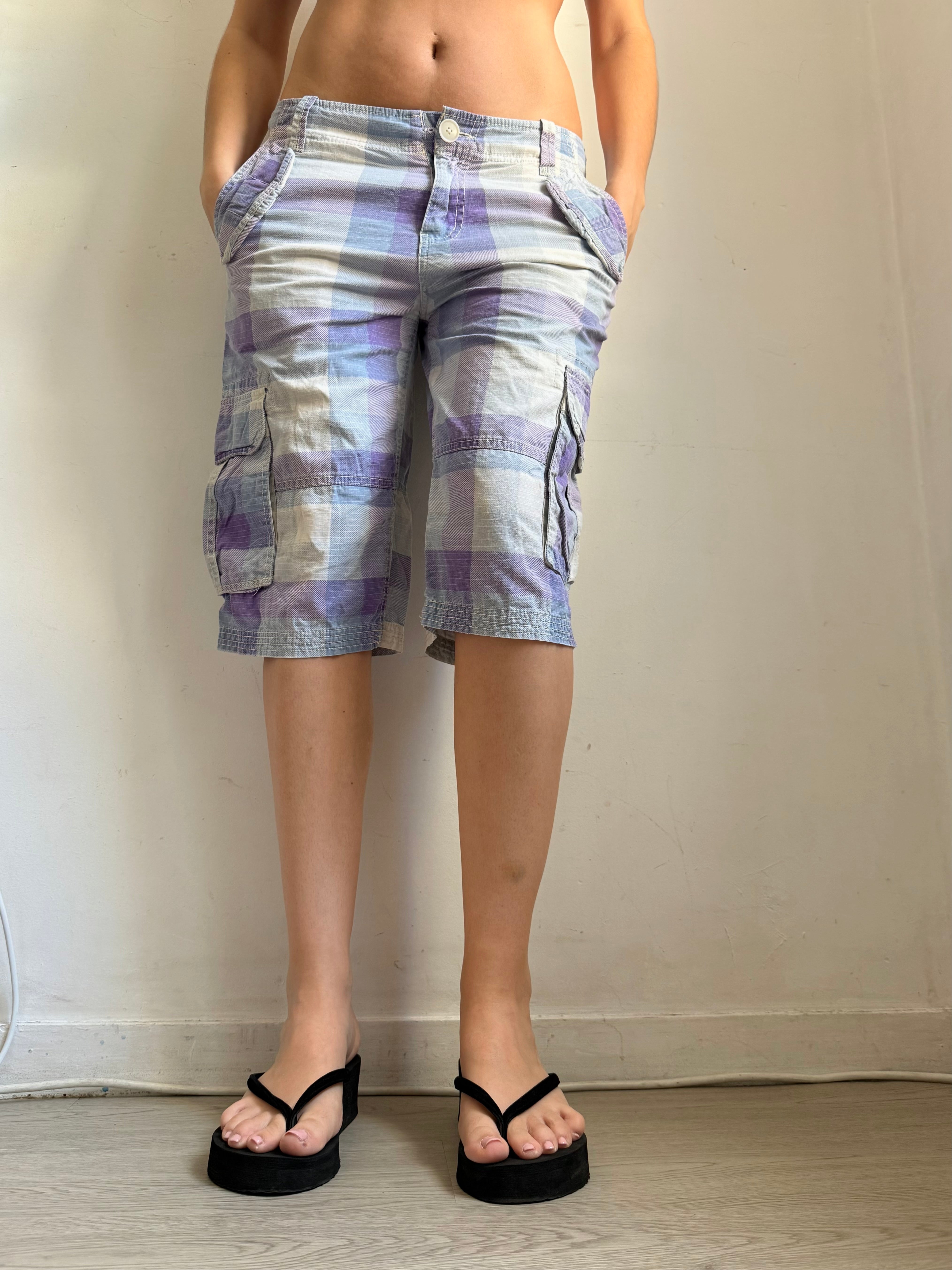 Purple check print baggy short (M)