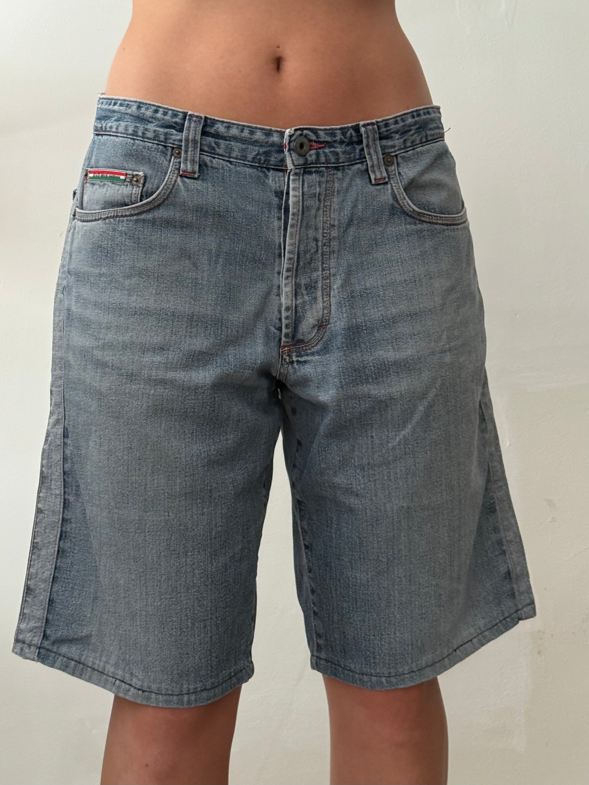 Blue denim low waist  jorts (M)