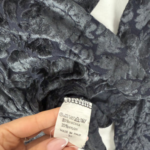 Black floral velvet long sleeves top (S)