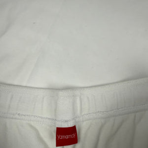 White embroidered low rise mini short (S/M)