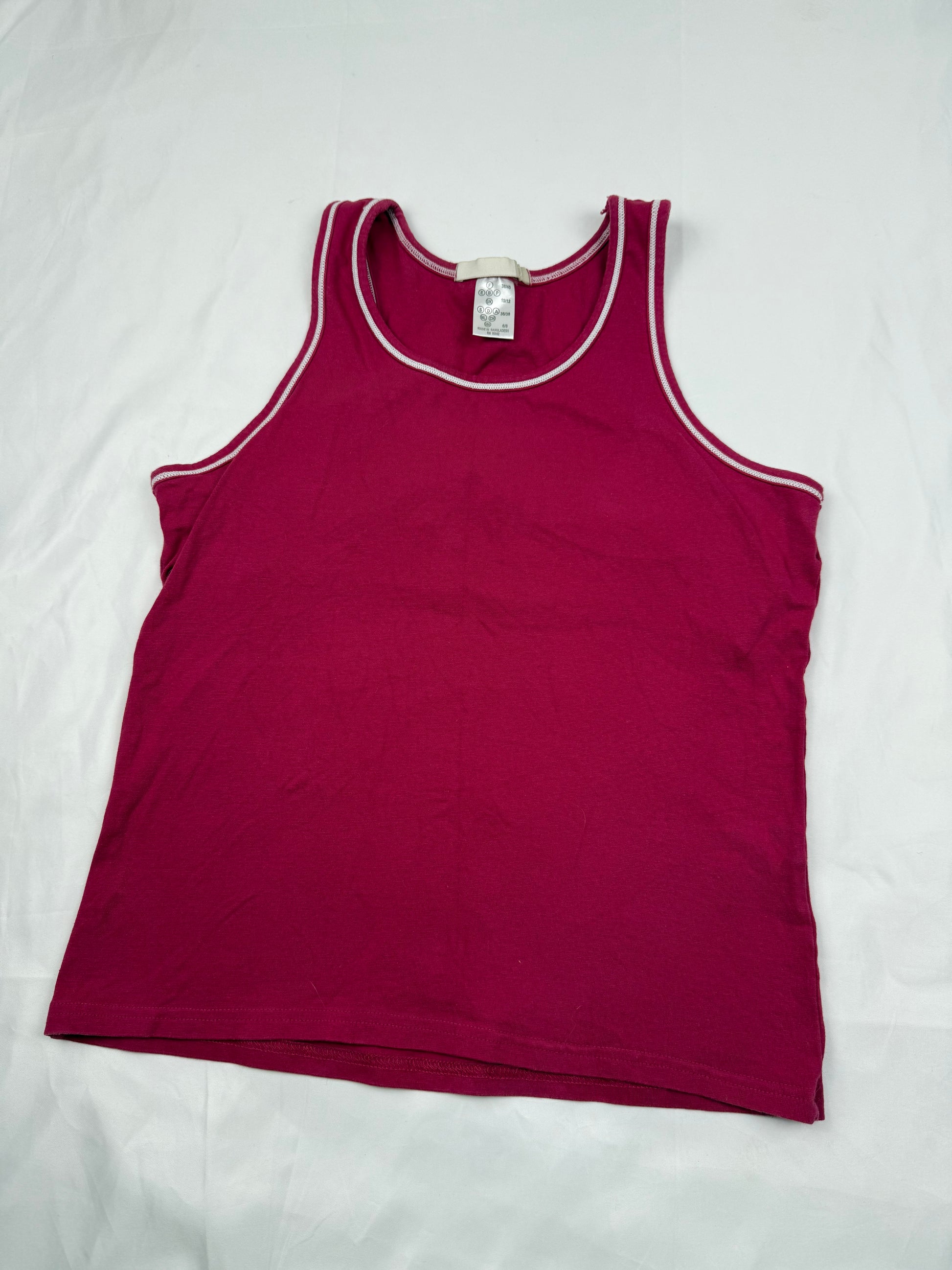 Pink activewear tank top with inside bra (S/M)