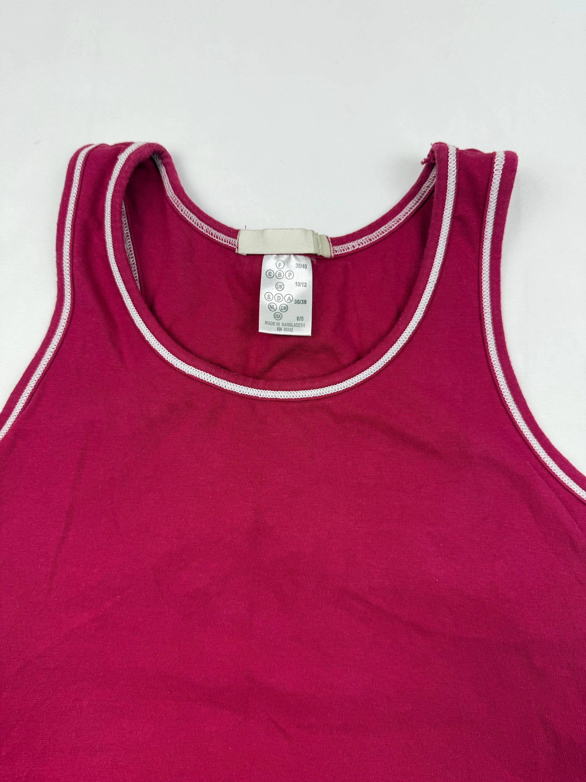 Pink activewear tank top with inside bra (S/M)