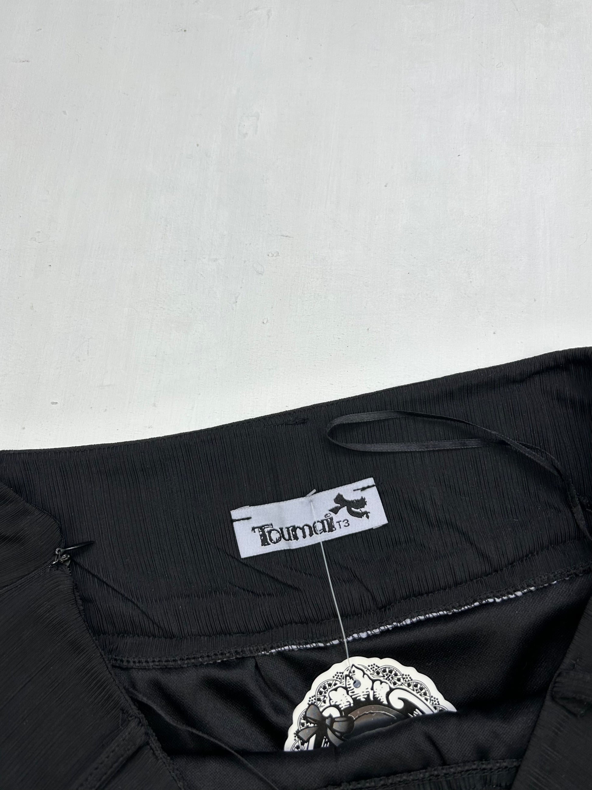 Black pleated balloon low rise mini short (M)