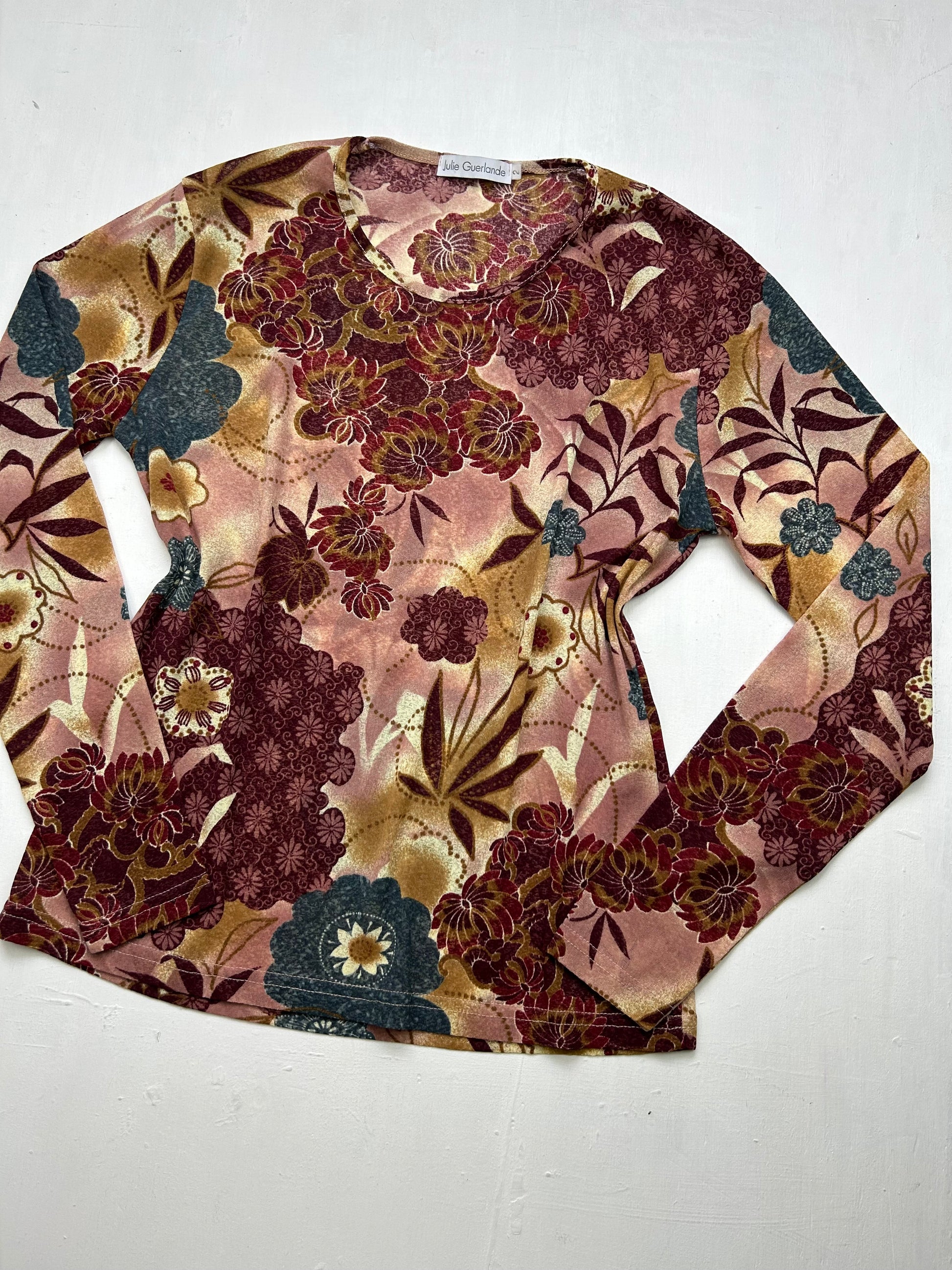 Beige floral long sleeves top (M)