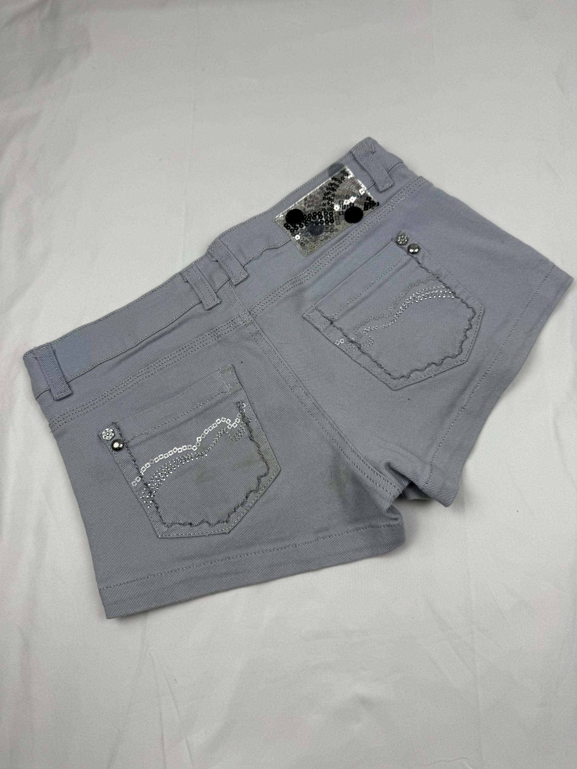 Grey denim low rise mini short (XS)