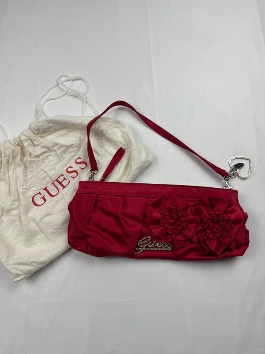 Red pochette wristlet / shoulder bag (27x11cm)