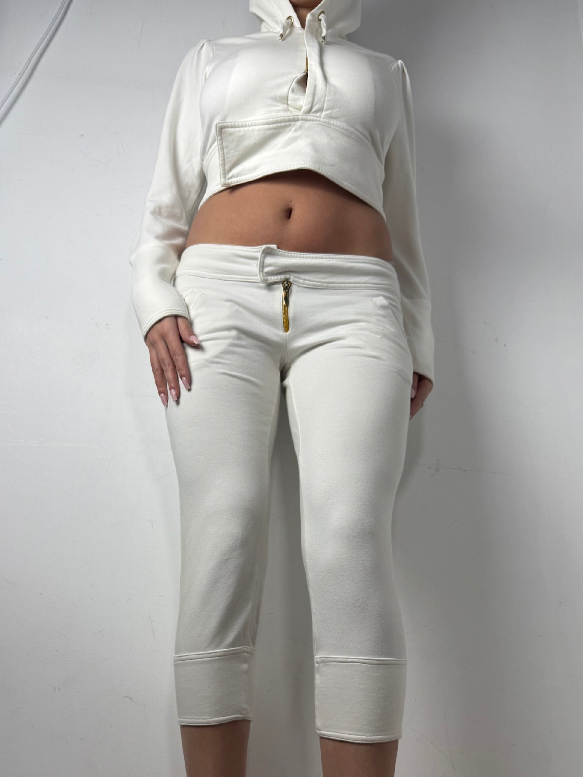 White cotton zip up tight fit hoodie + capri pants set (S)