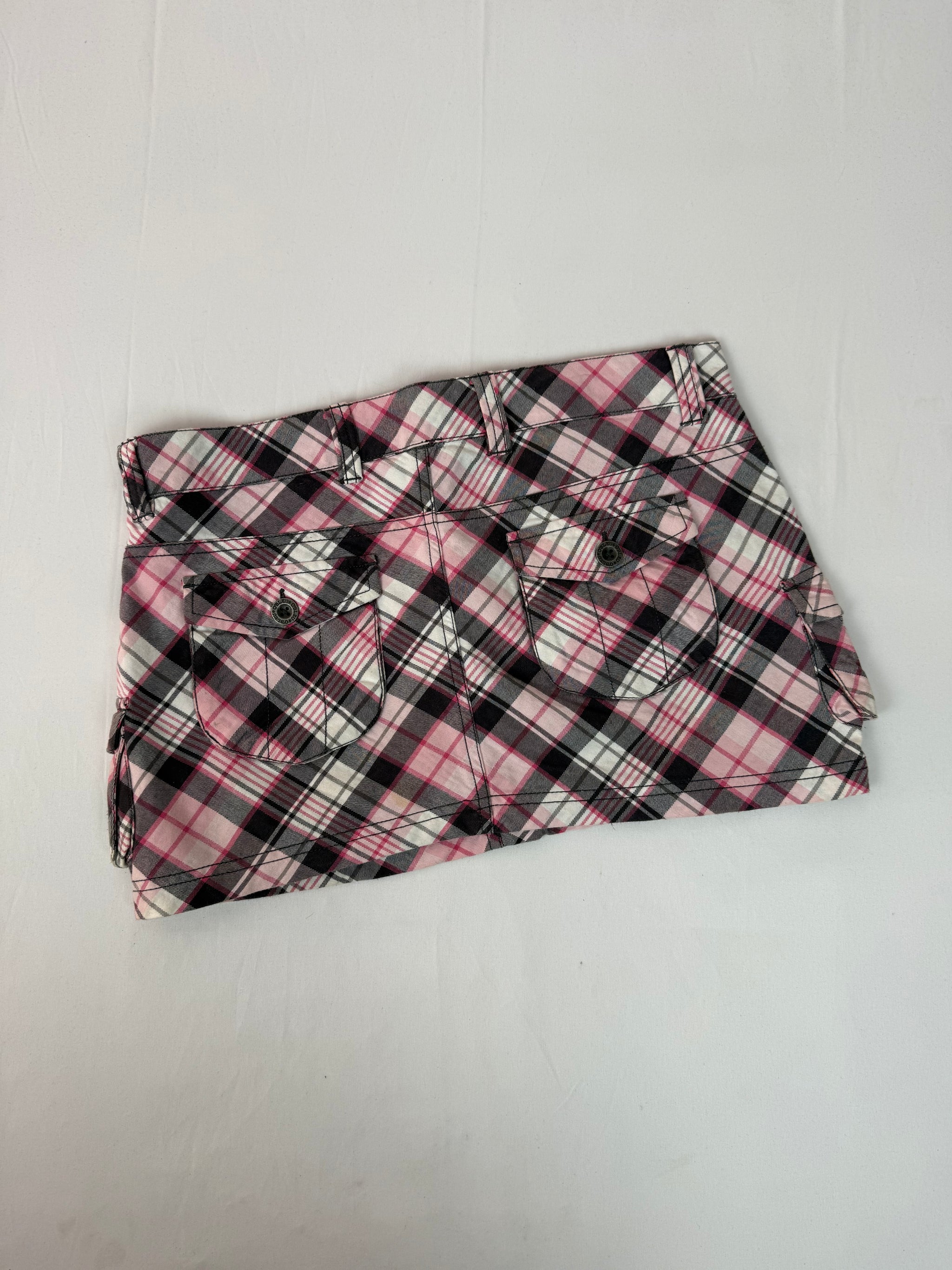 Baby pink check print denim low rise cargo mini skirt (S/M)