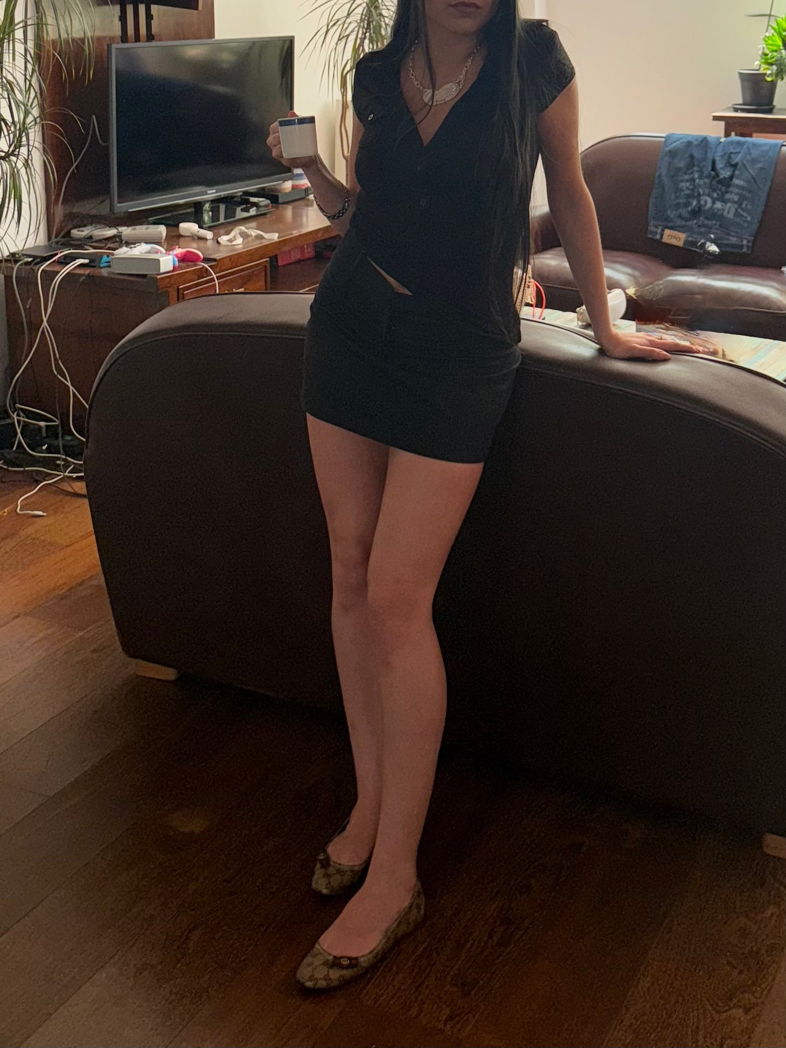 Black low rise office mini skirt (XS/S)