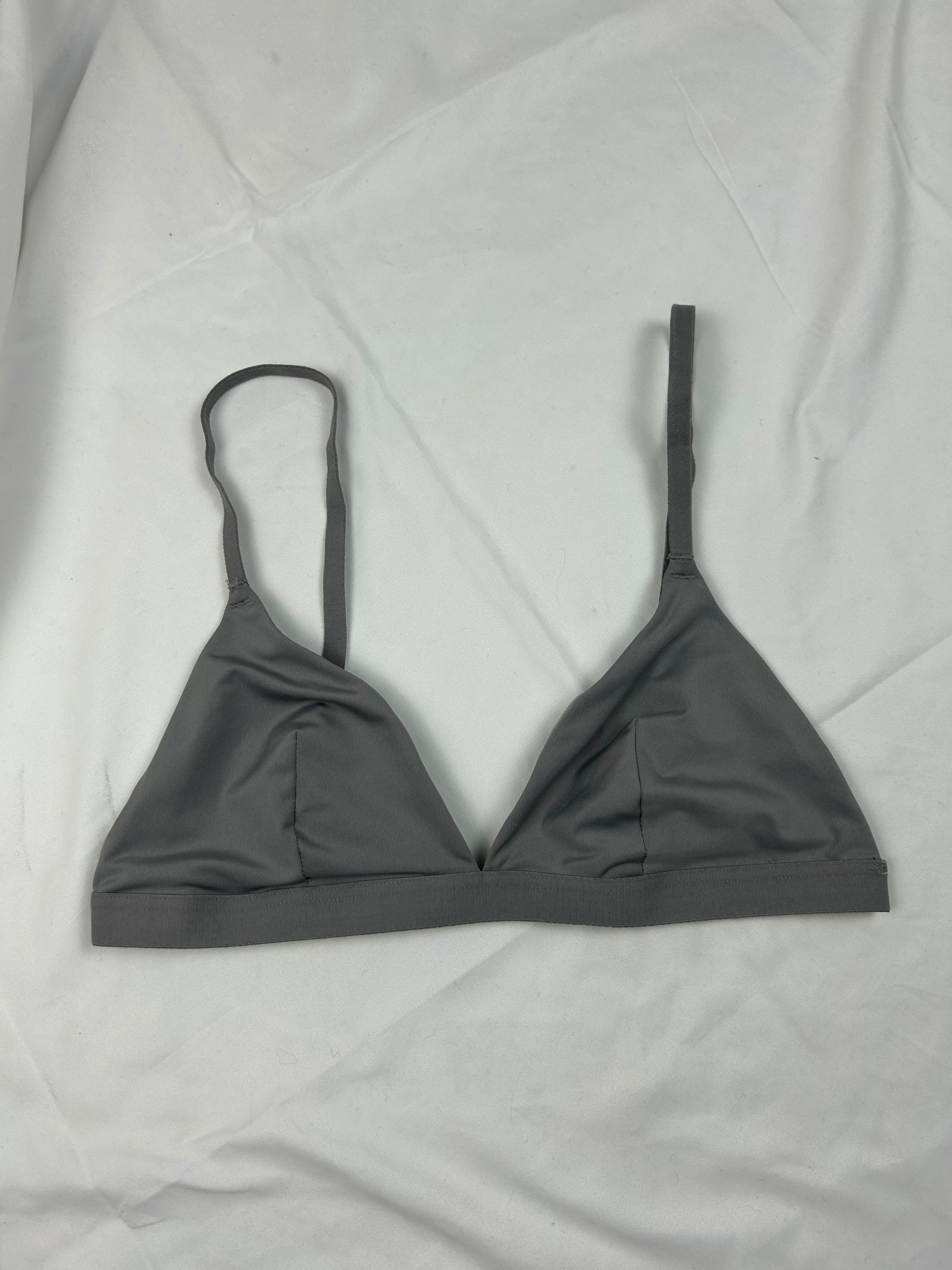 Lycra brand new triangle bra (M)