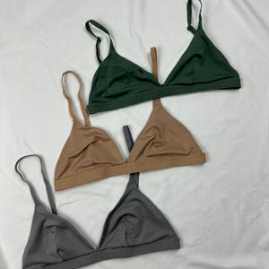 Lycra brand new triangle bra (M)