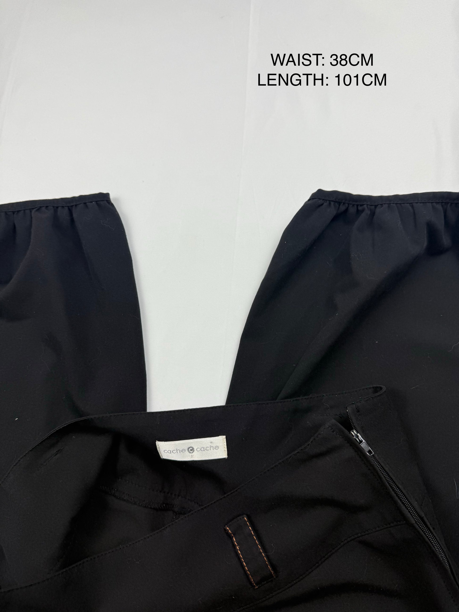 Black low rise baggy pants (S/M)