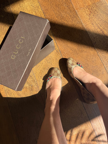 Beige monogram ballet flats slip on shoes (36)