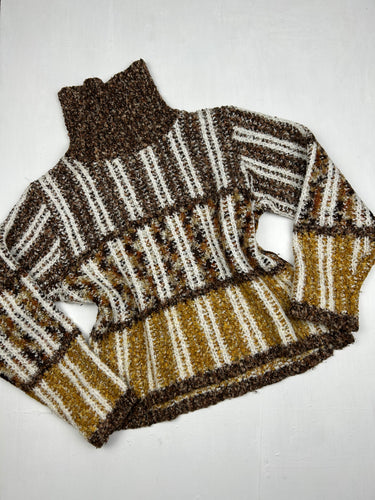 Beige turtleneck wool  jumper (S/M)